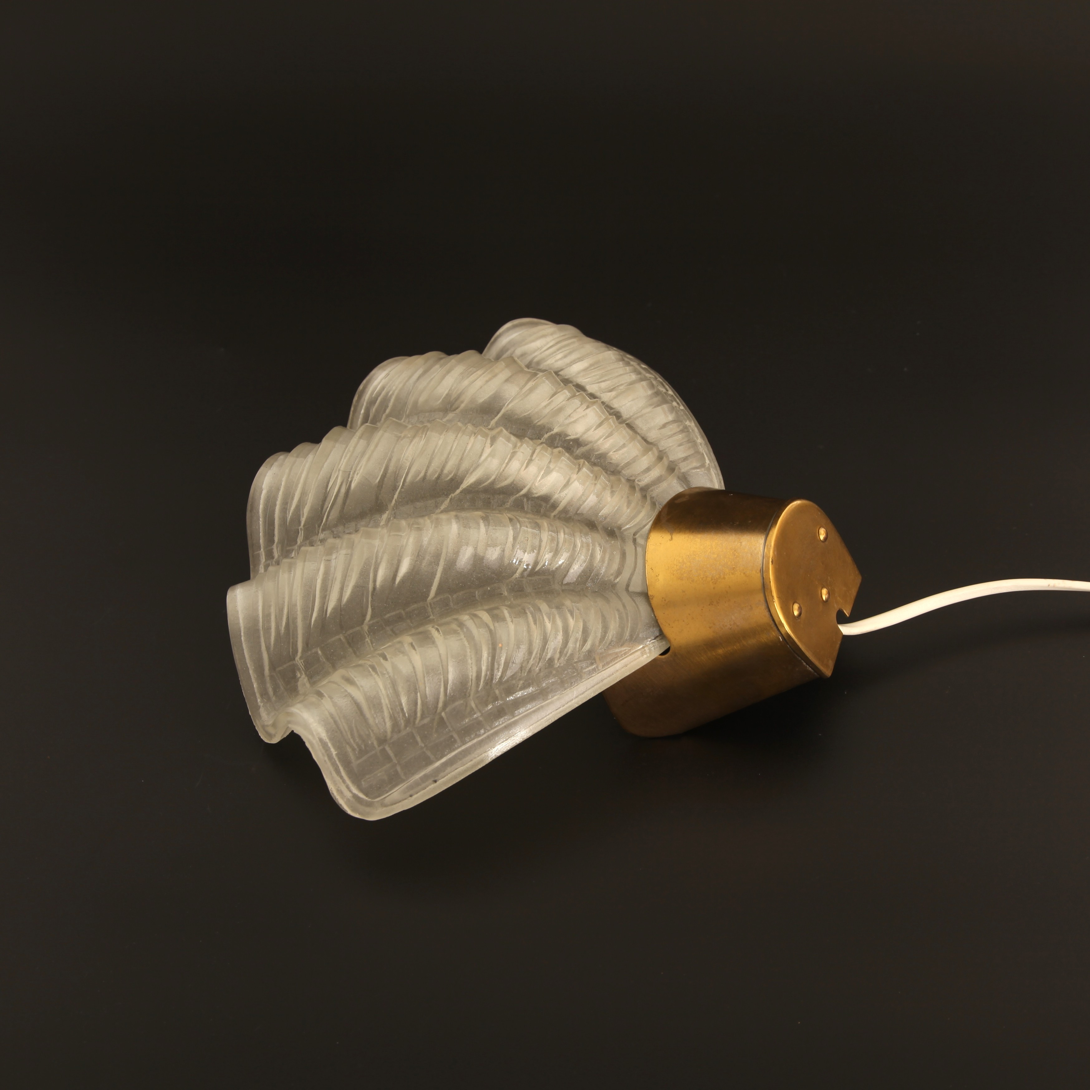 VÄGGLAMPA "Coquille", ASEA, 1940-tal.