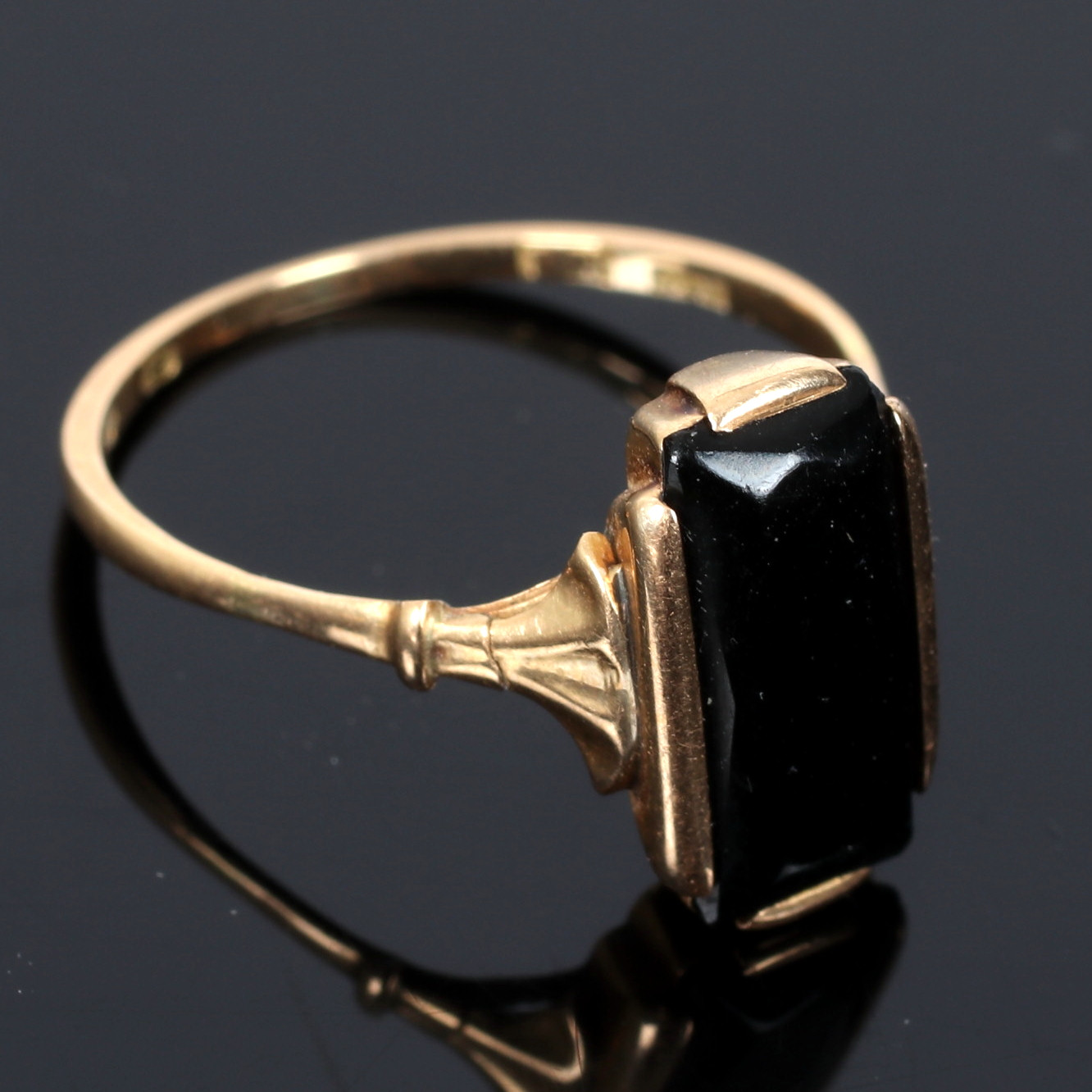KLACKRING, 18k guld, 1900-tal.