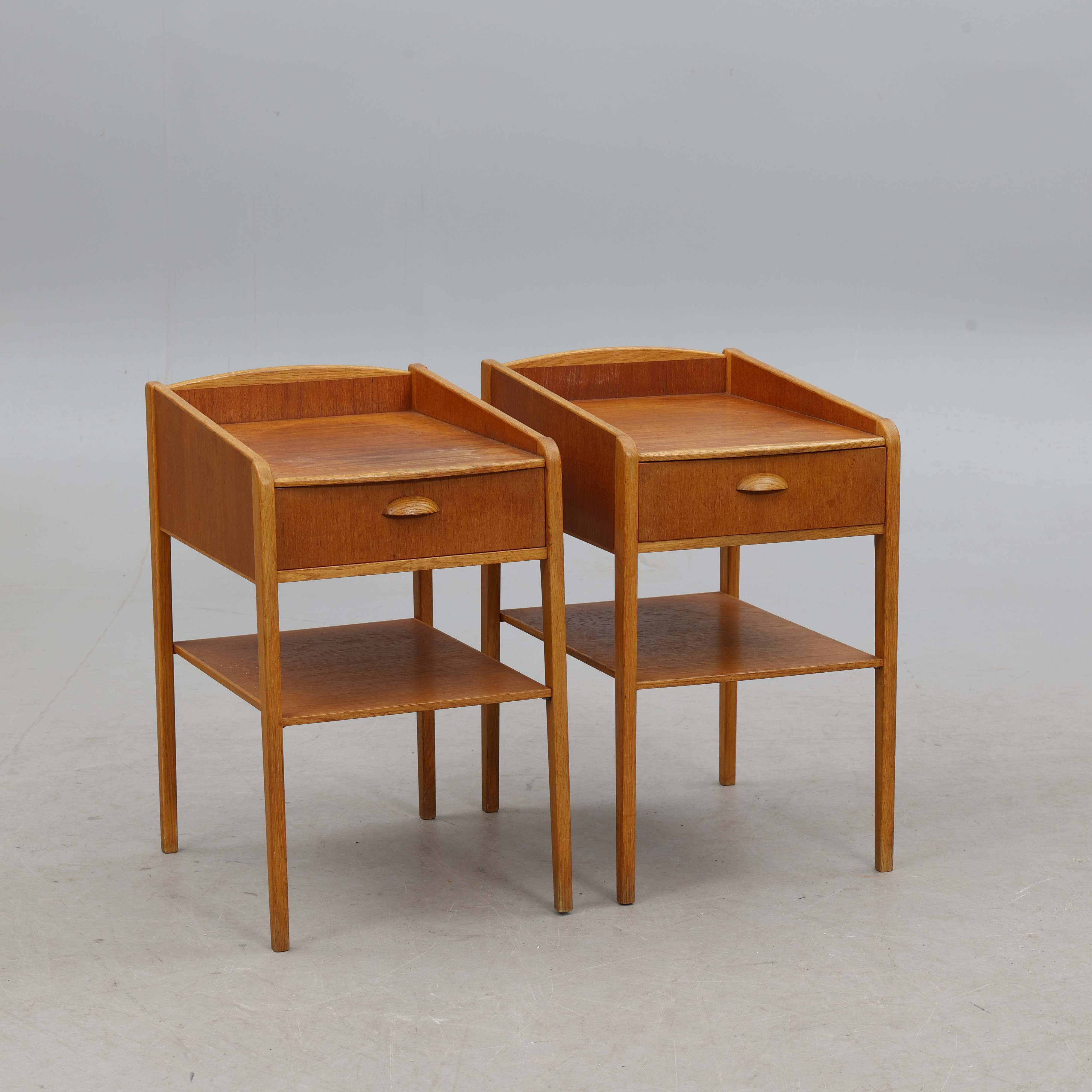 SÄNGBORD, ett par, teak, 1950/60-tal.
