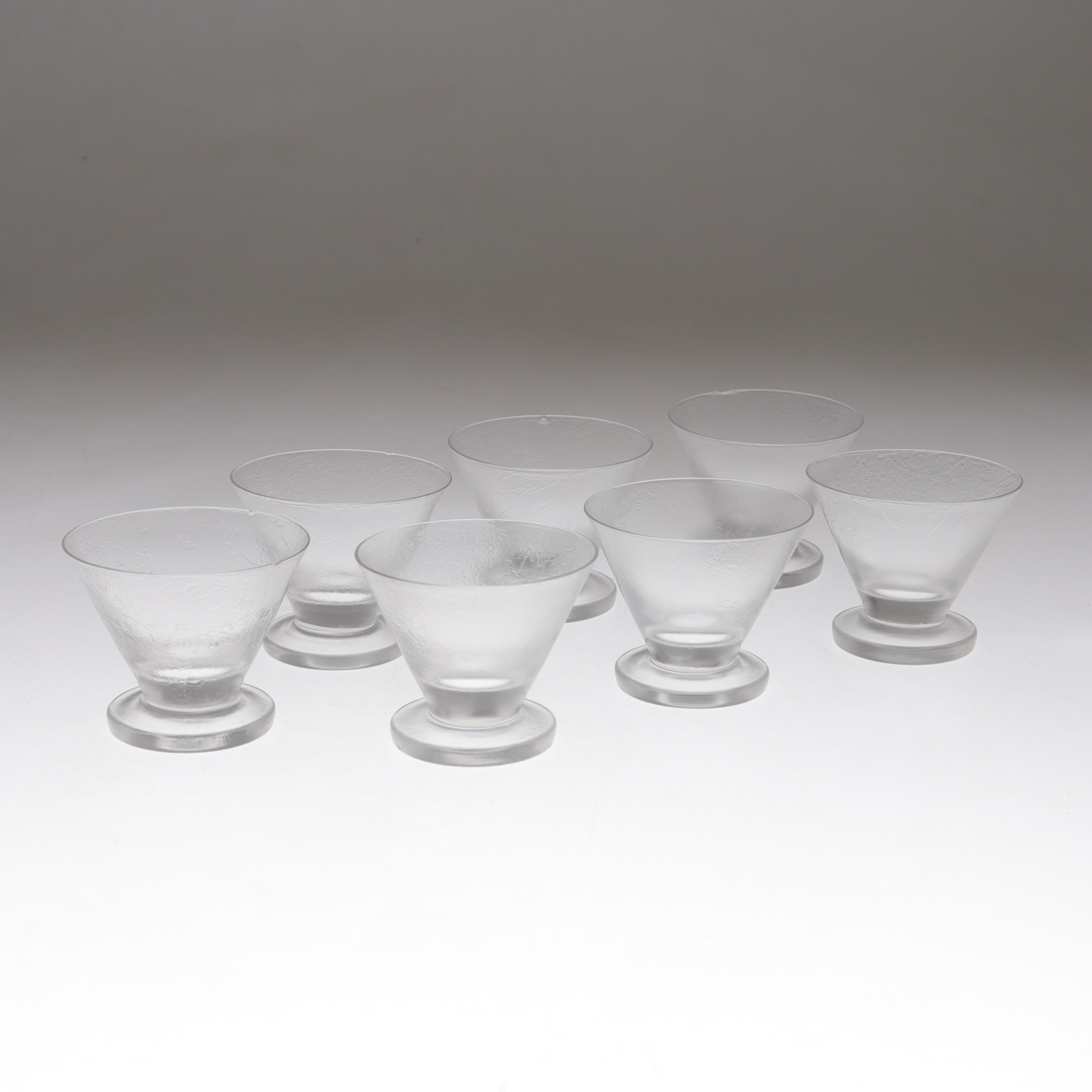 VICKE LINDSTRAND. Cocktailglas, 7 st, "Iced", Orrefors.