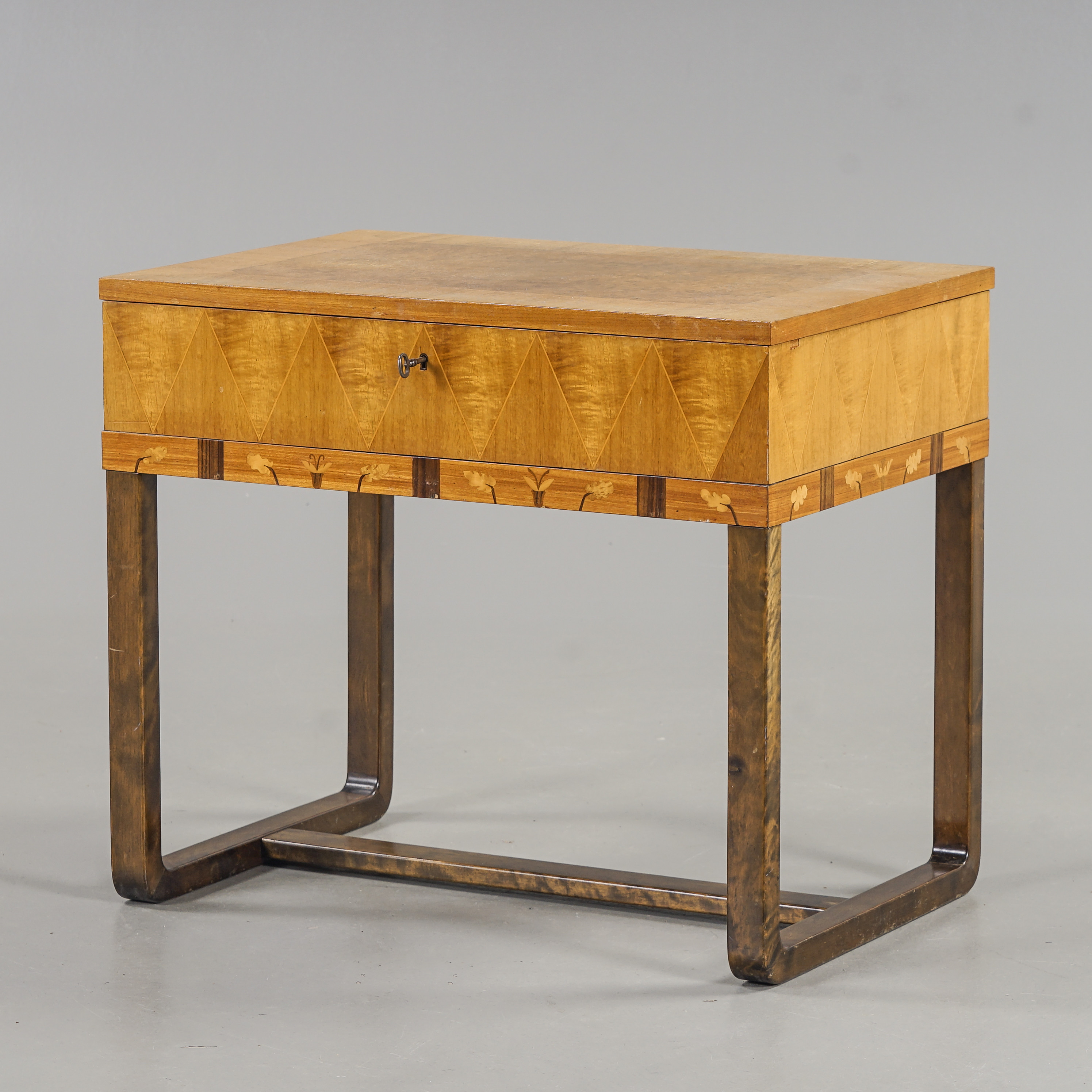 BIRGER EKMAN. Sybord, Swedish Modern, Nr "205" AB Mjölby Intarsia, 1939.