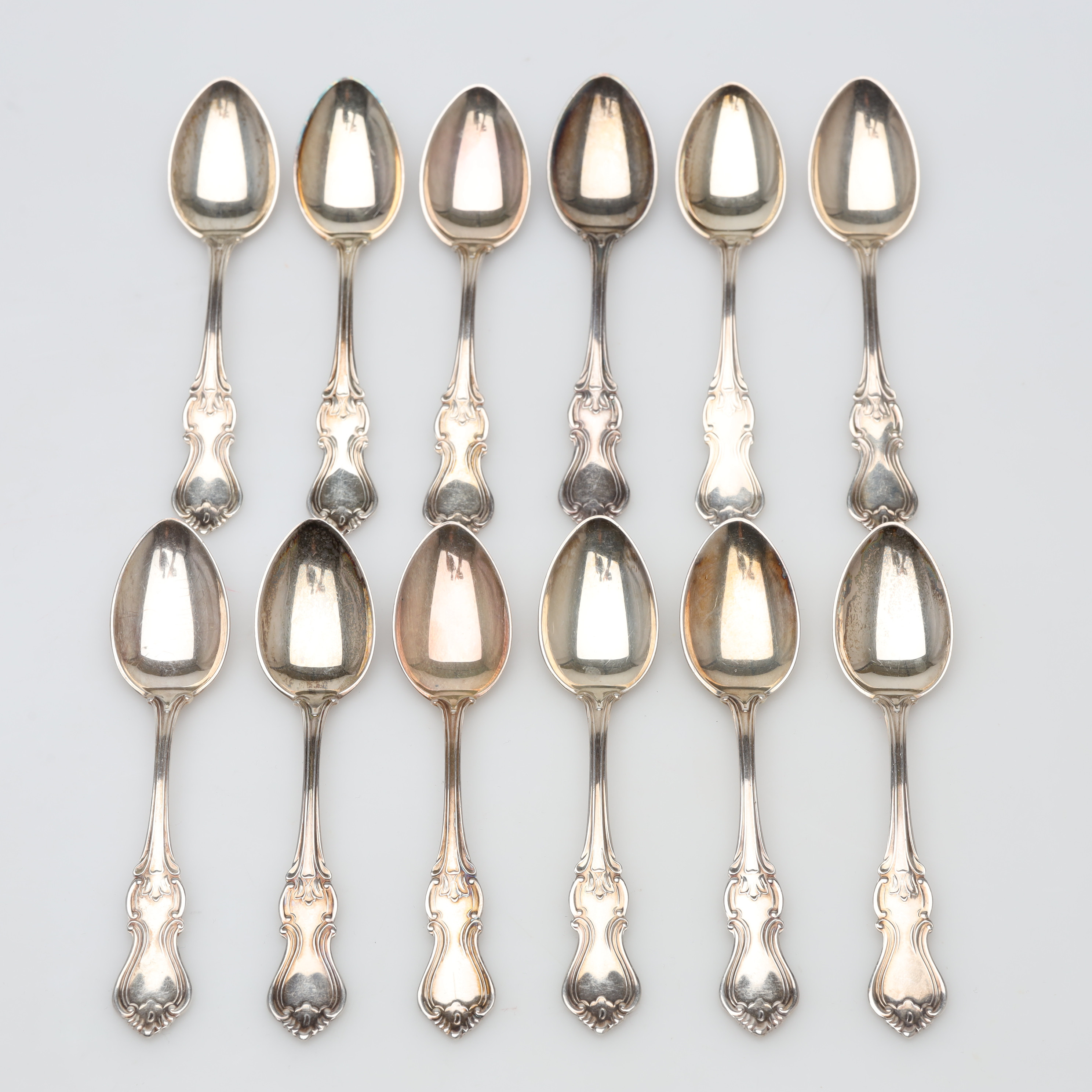 SKEDAR 12 stycken, silver, ca vikt 178,7 gram.