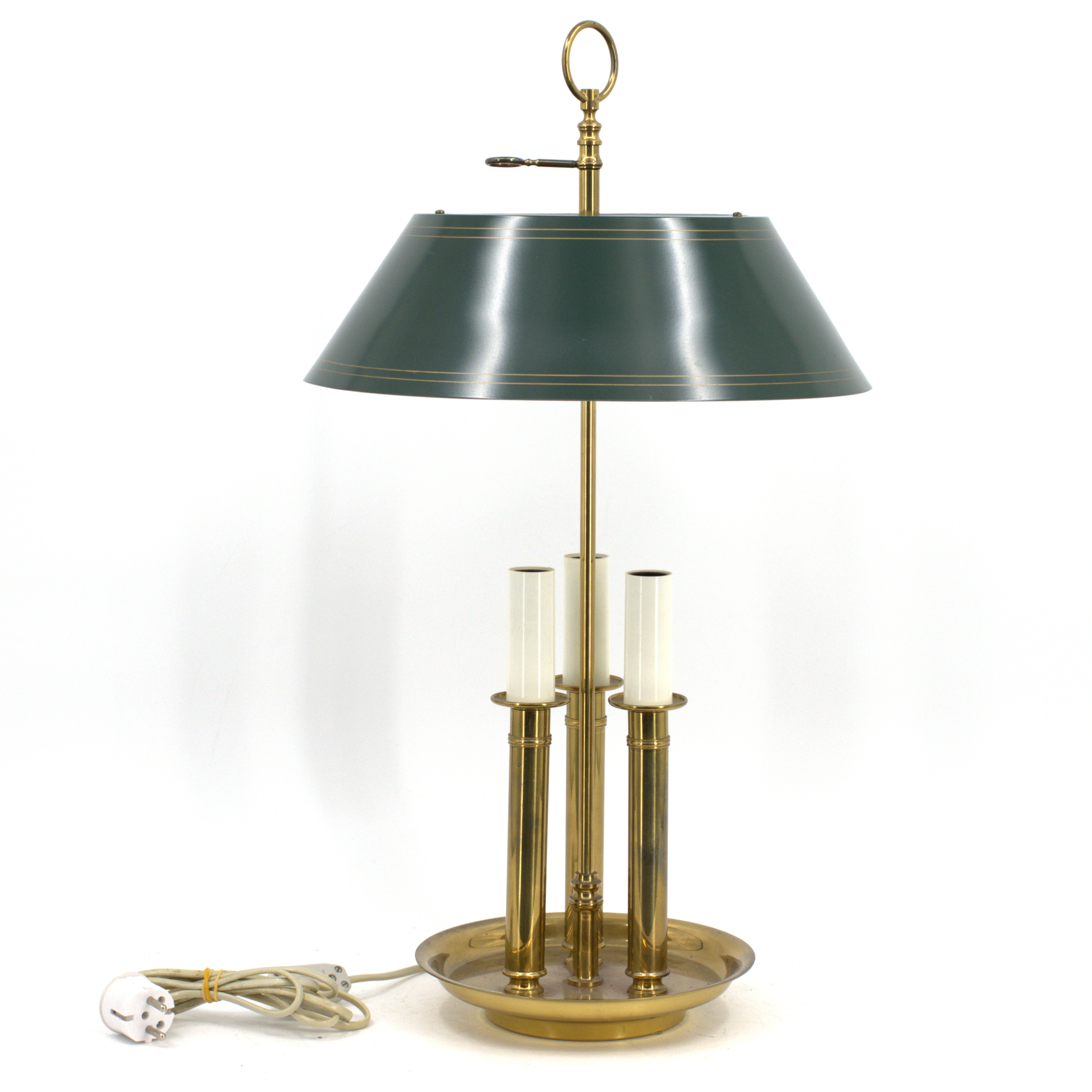 BORDSLAMPA, s.k. bouillottelampa, mässing, skärm av grönlackerad plåt, 3 ljuspunkter, Danmark.