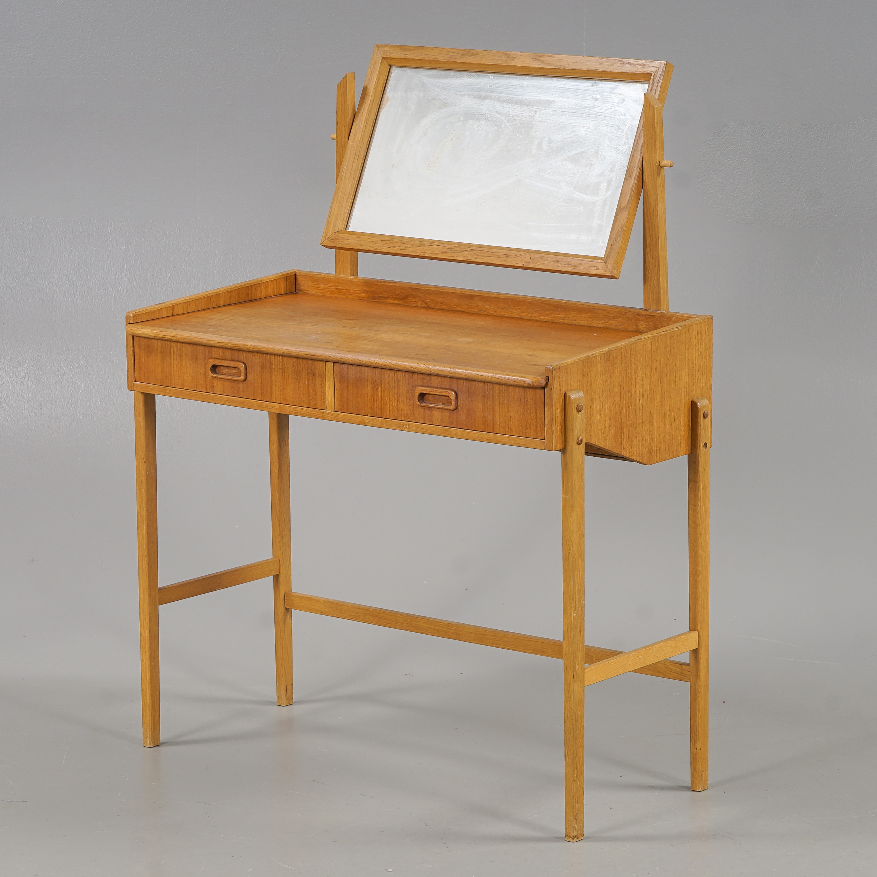 SMINKBORD Teak och ek, 1950/60-tal.