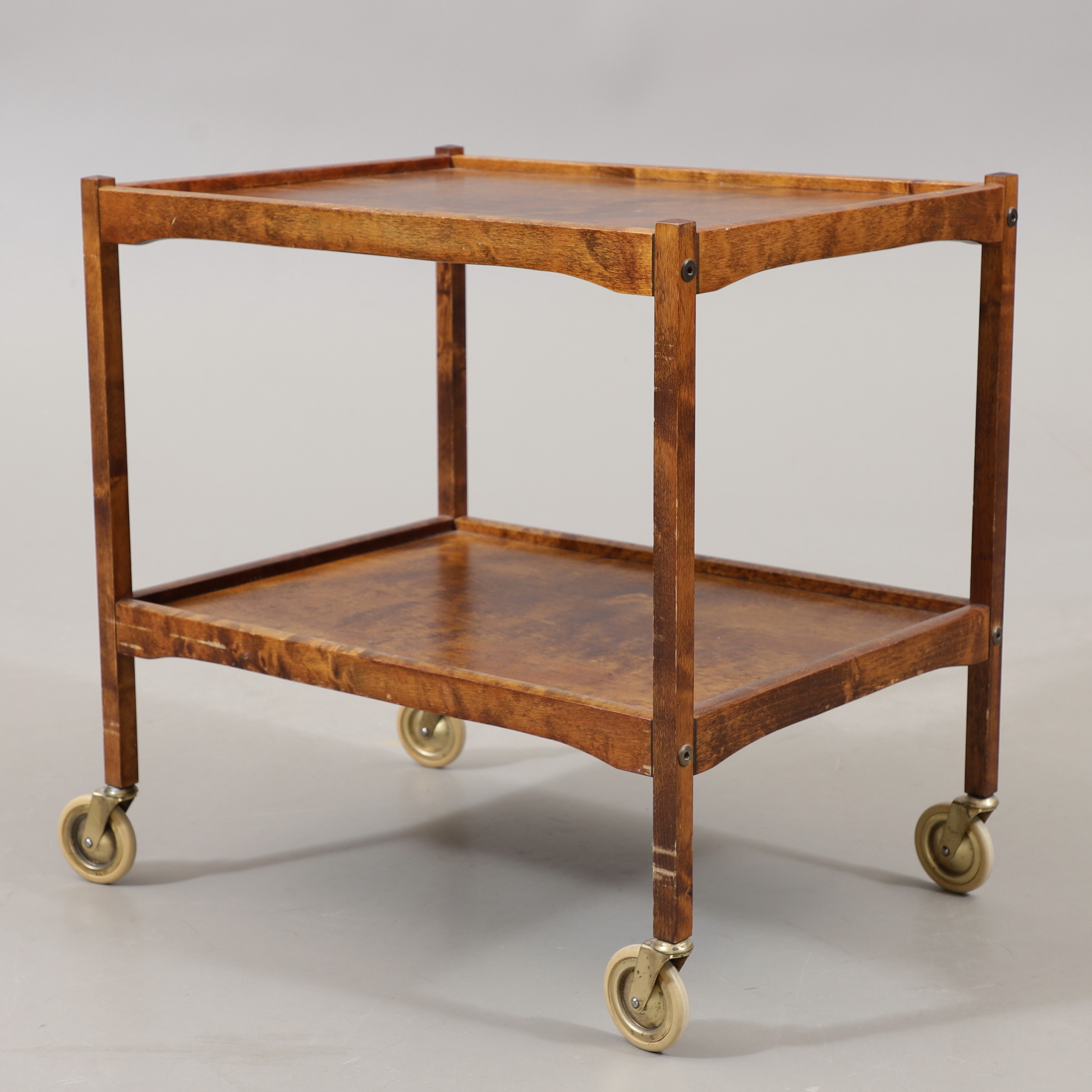 SERVERINGSVAGN, björk, 1900-talets andra hälft.