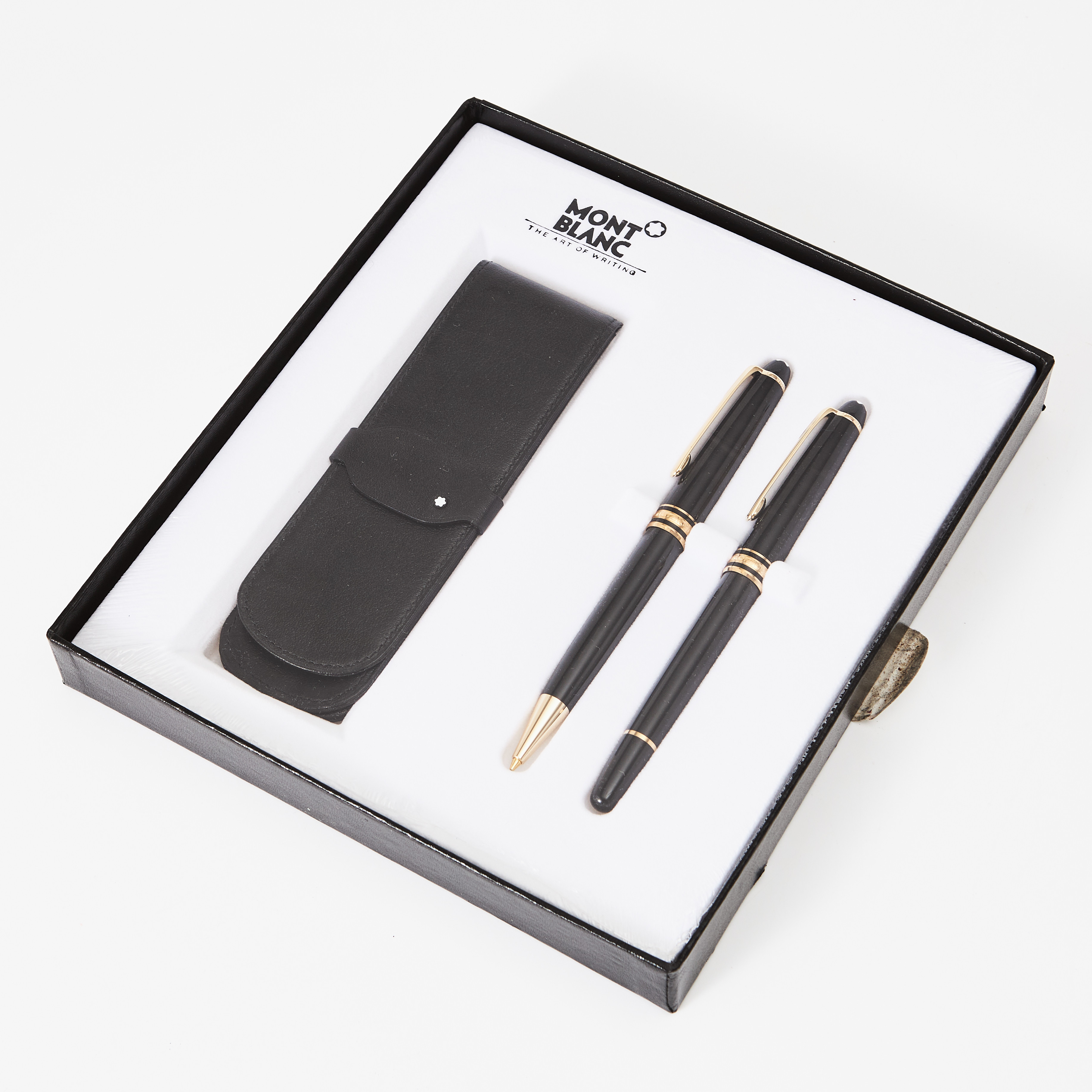 MONTBLANC, Meisterstück, Classique, pennor, 2 st., nr 163/165, svart resin, guldpläterade detaljer, Germany.