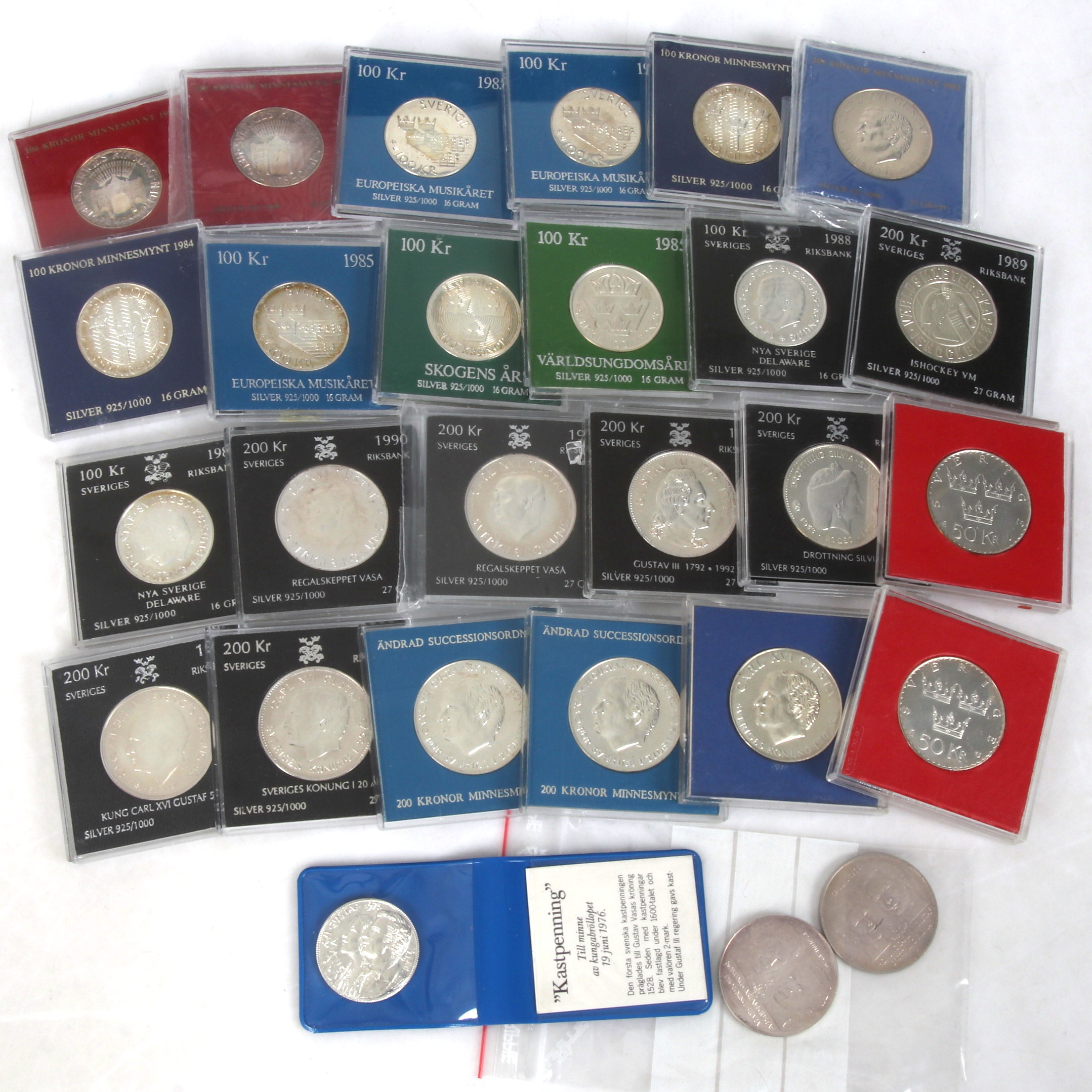 JUBILEUMSMYNT 26 st och ett KASTMYNT, silver, Sverige. 1900-tal.
