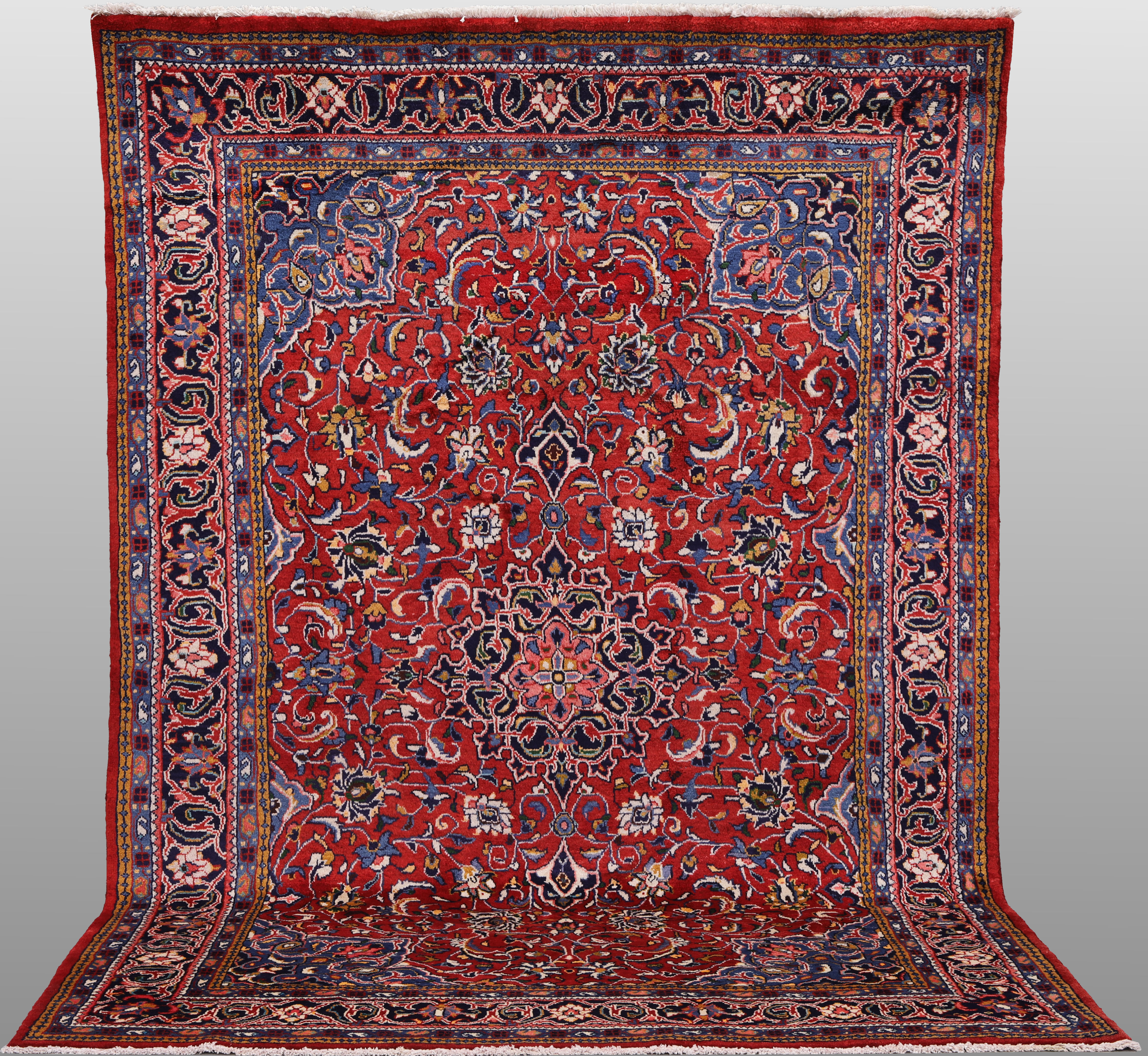 ORIENTMATTA. Saruk, 316 x 203 cm.