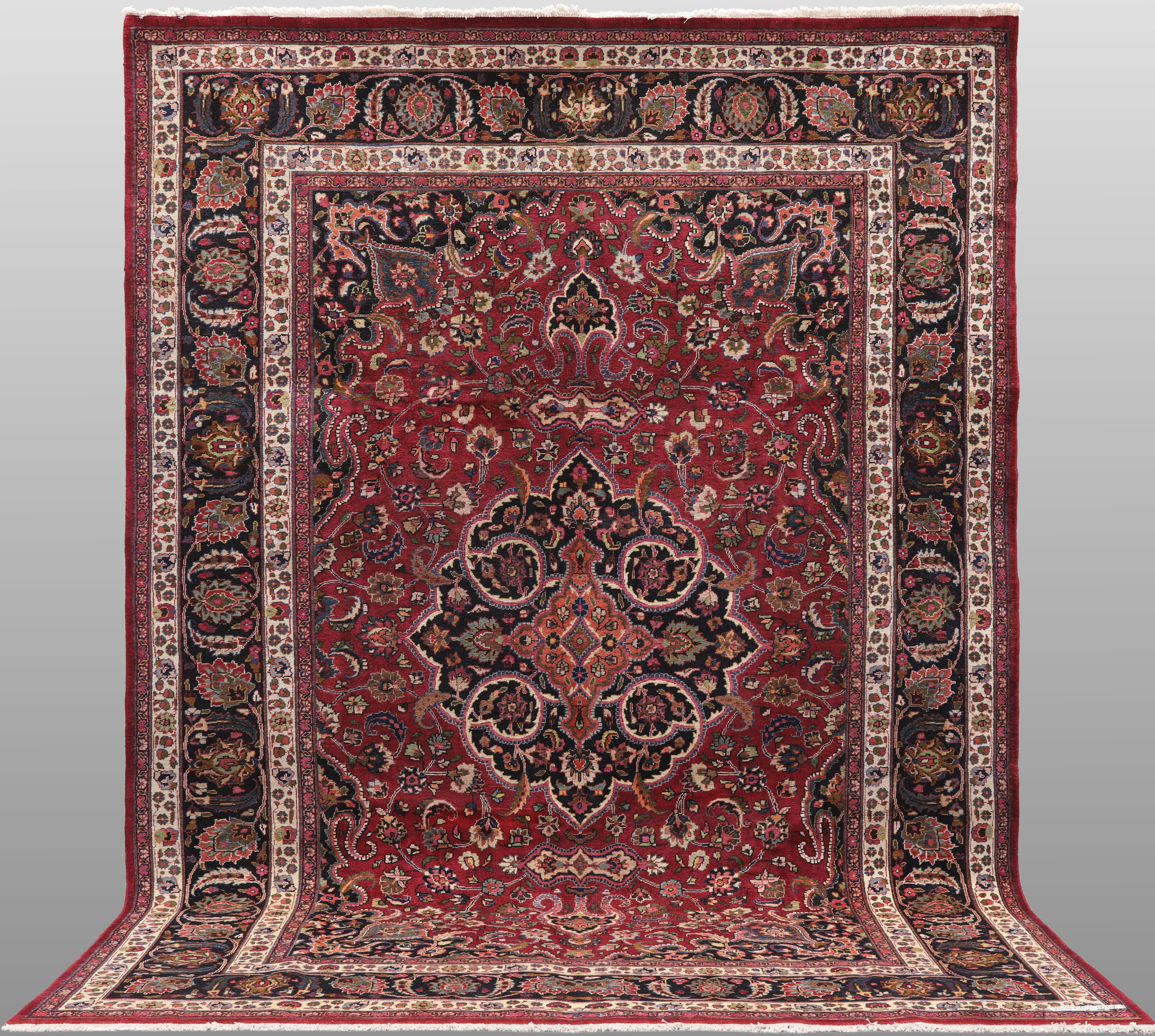 ORIENTMATTA. Vintage - patinerad, 362 x 248 cm.