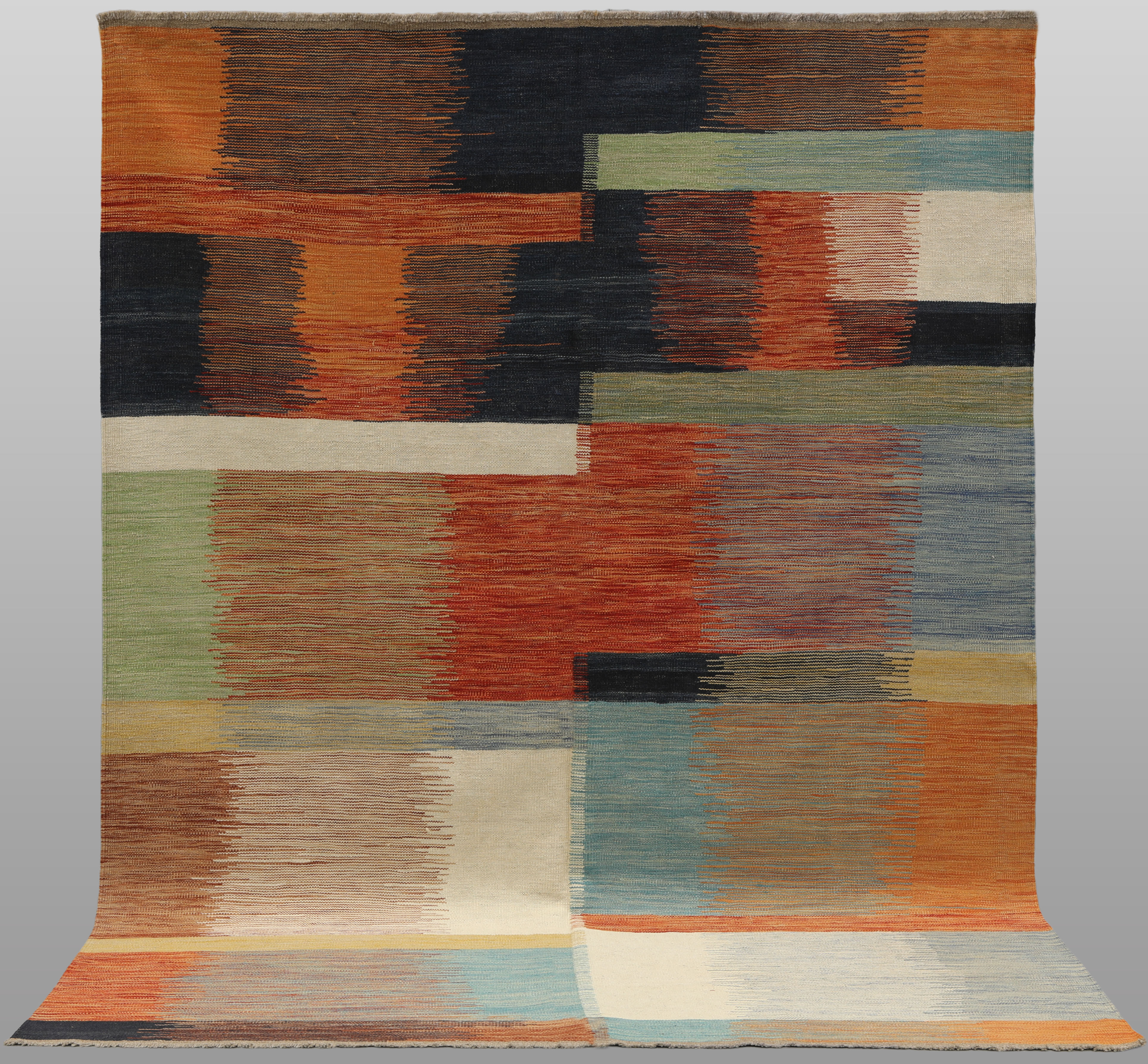 ORIENTMATTA. Kelim modern design, 254 x 176 cm.