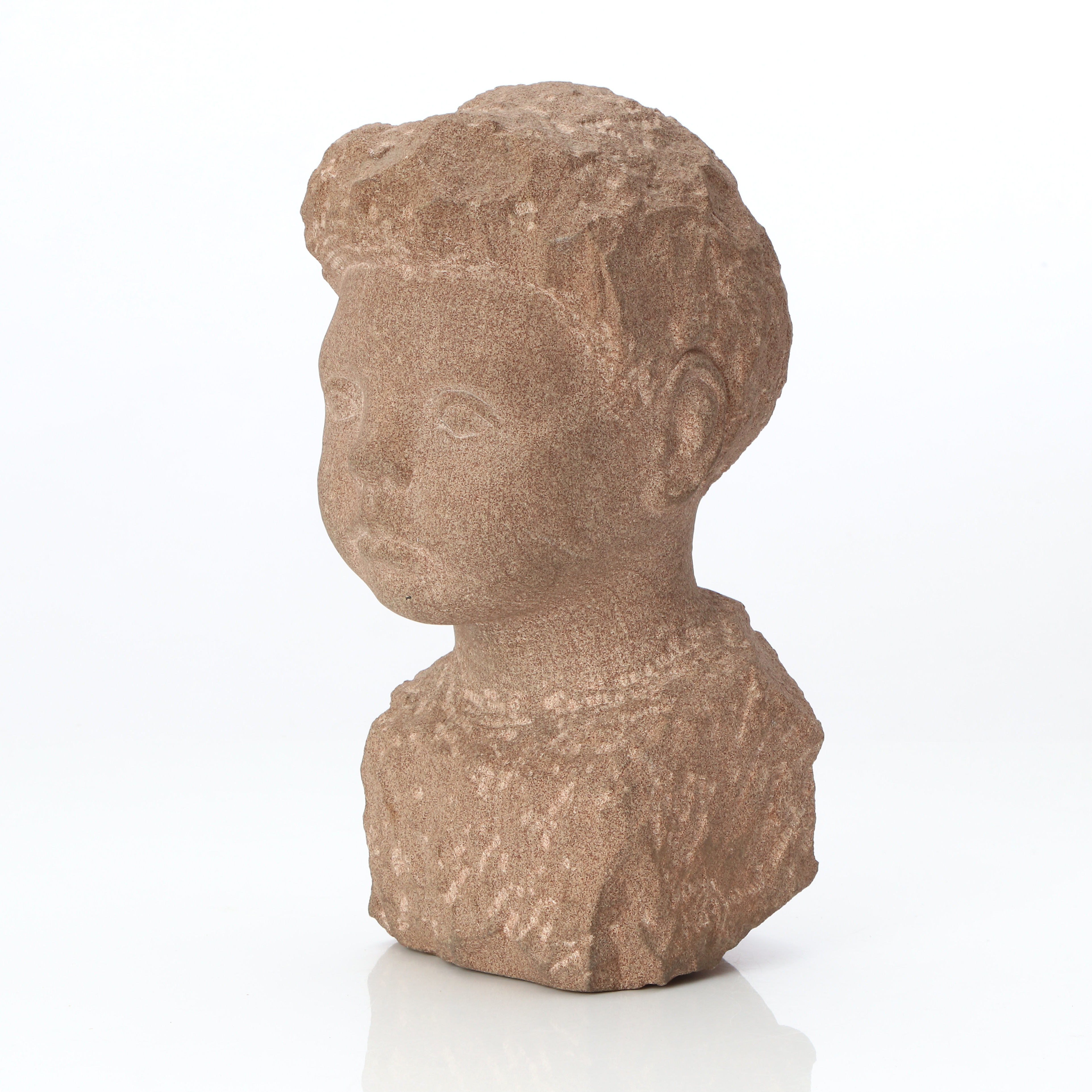 HELGE HÖGBOM. SKULPTUR. Huggen sten. Pojkhuvud. Signerad Hw Högbom.