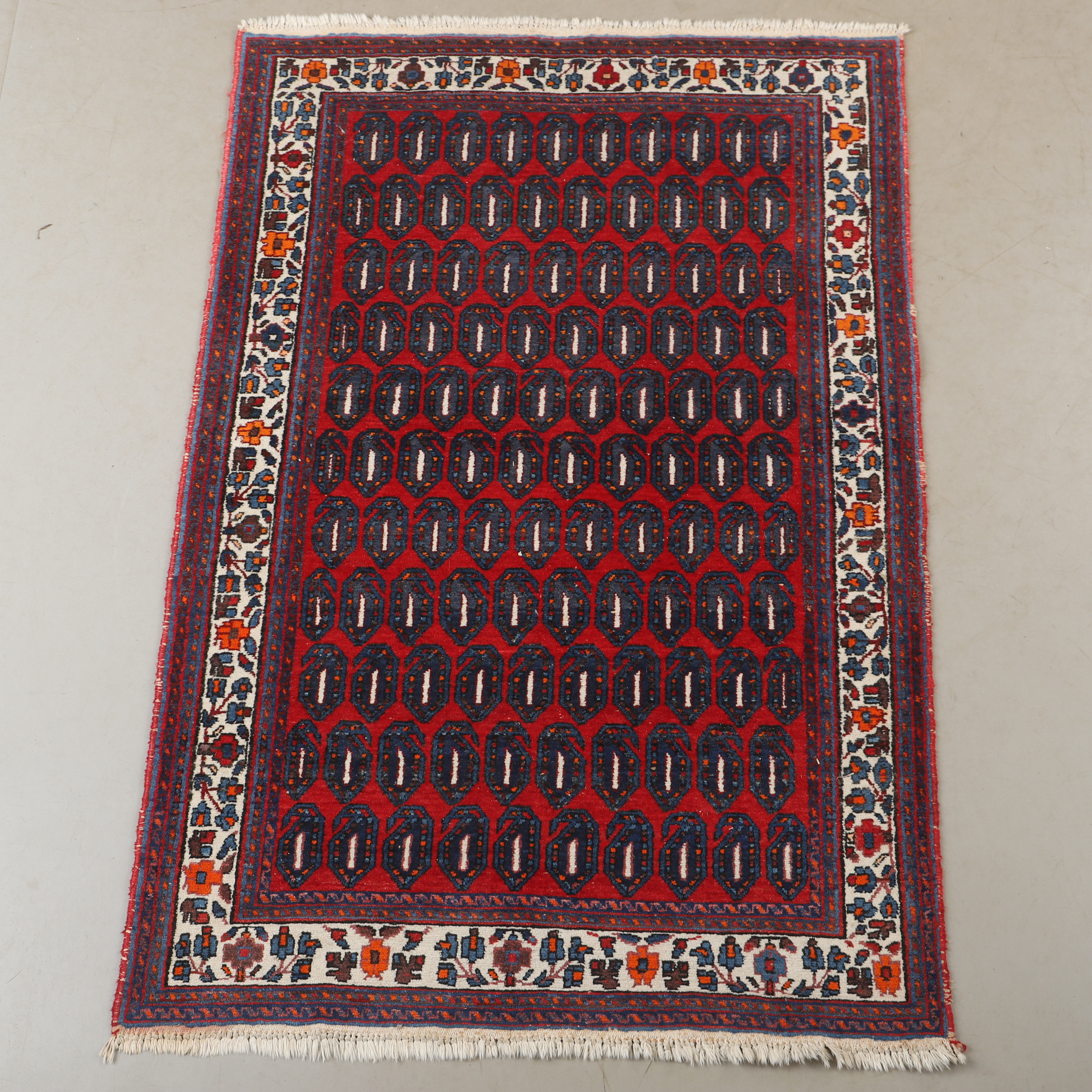 MATTA, orientalisk, 160 x 107 cm.