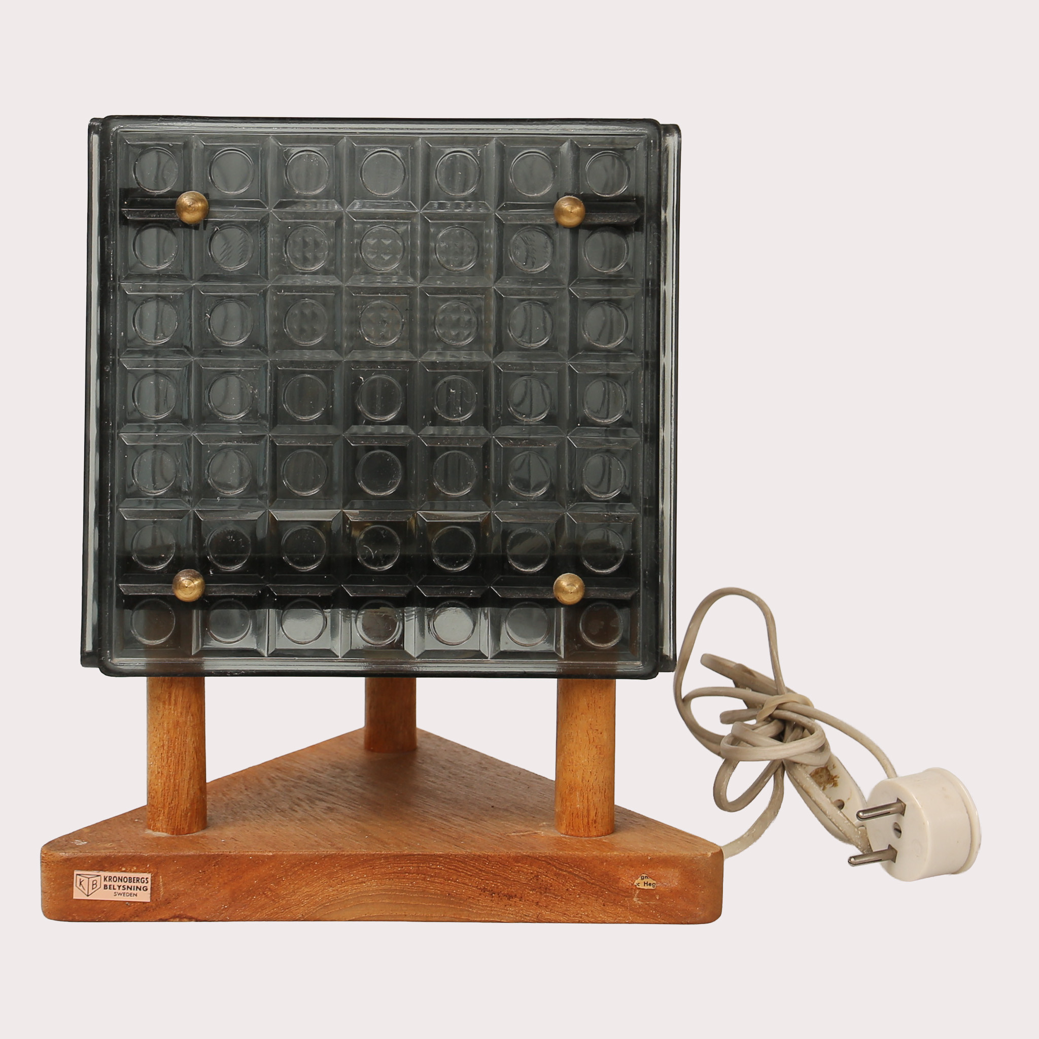 MAC HEGERUP. Bordslampa glas/teak Kronobergs Belysning, 1900-talets andra hälft.
