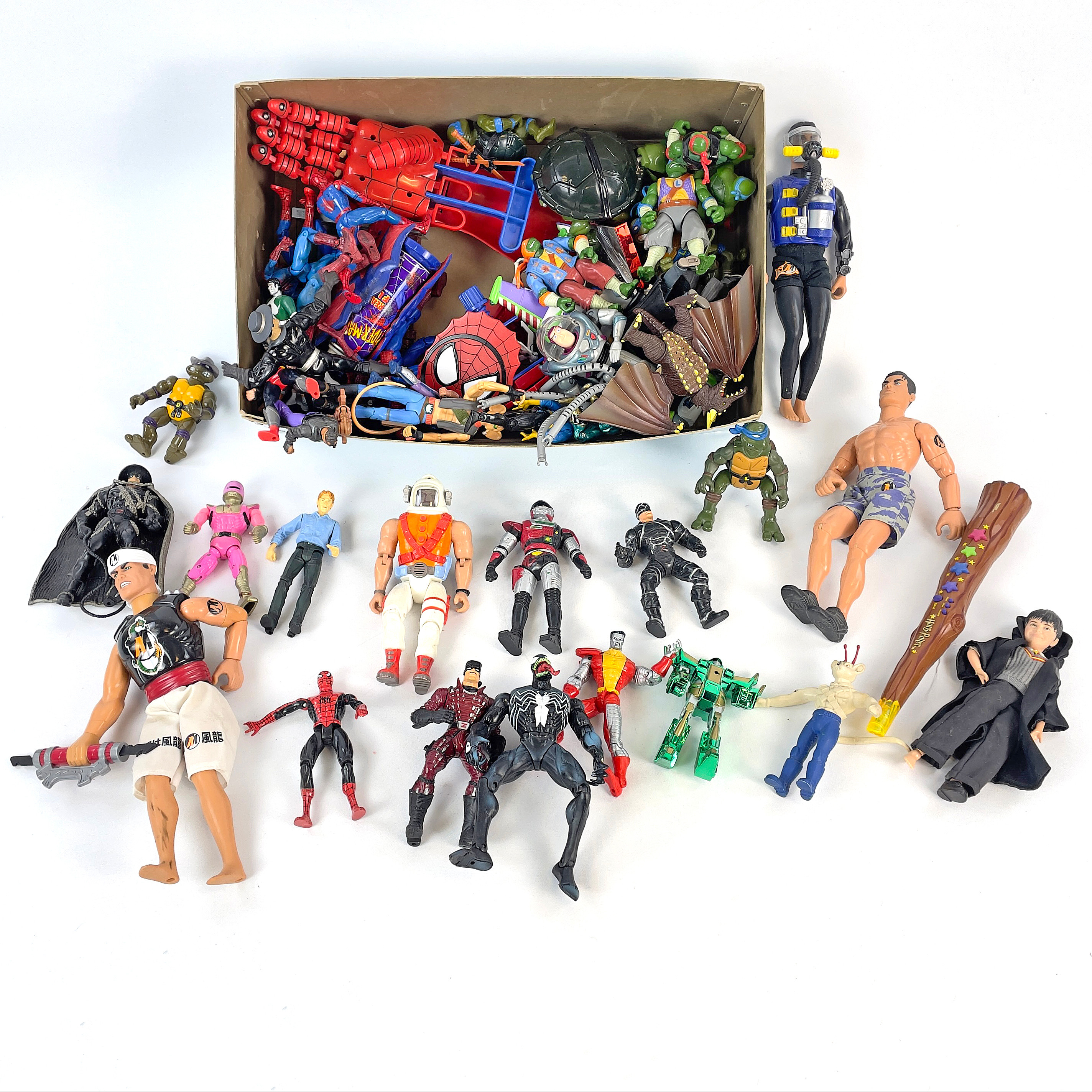 PARTI ACTIONFIGURER/LEKSAKER, ca 55 st. Spindelmannen, Ninja Turtles, Harry Potter m.m.