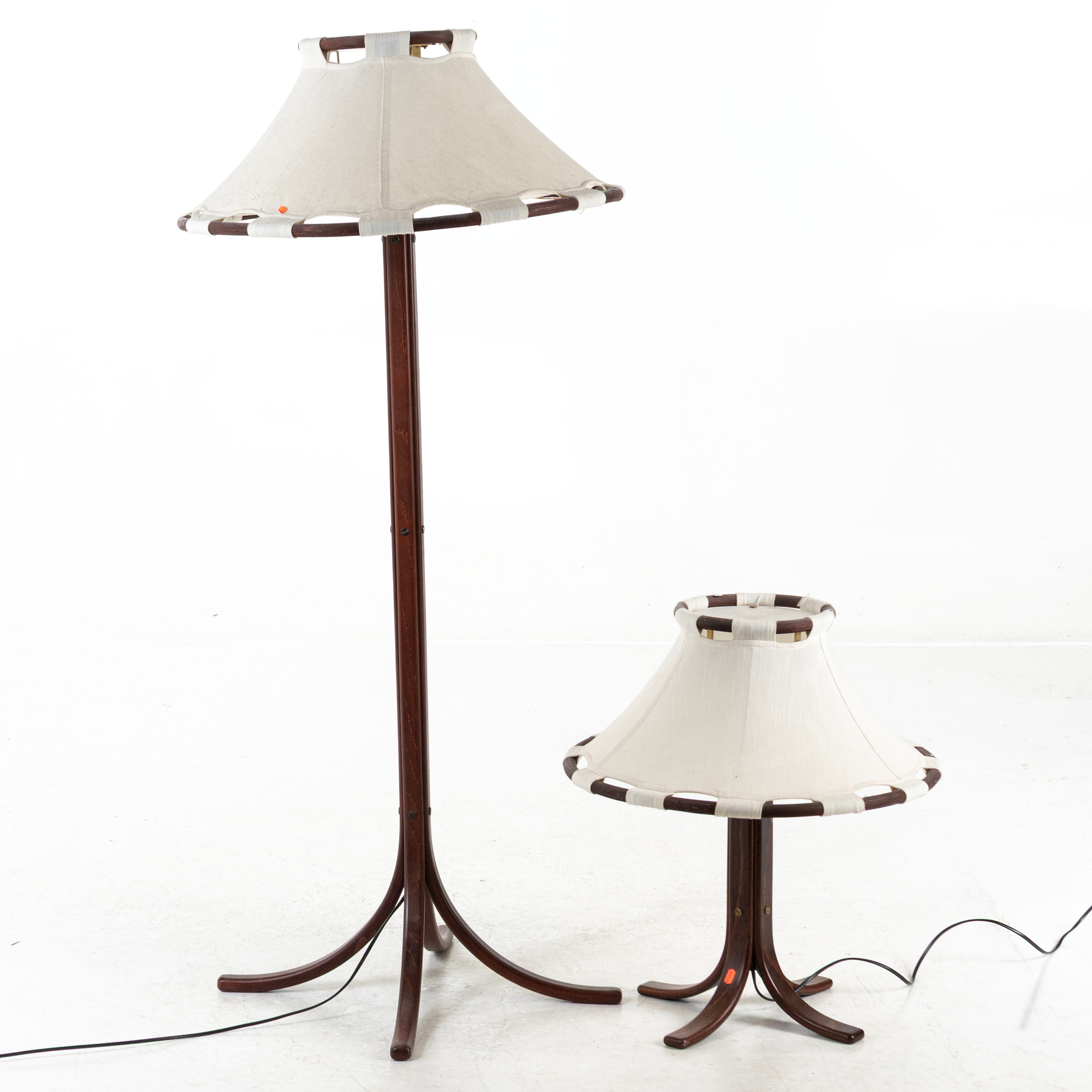 GOLV & BORDSLAMPA, "Anna", Atelje Lyktan, Åhus.