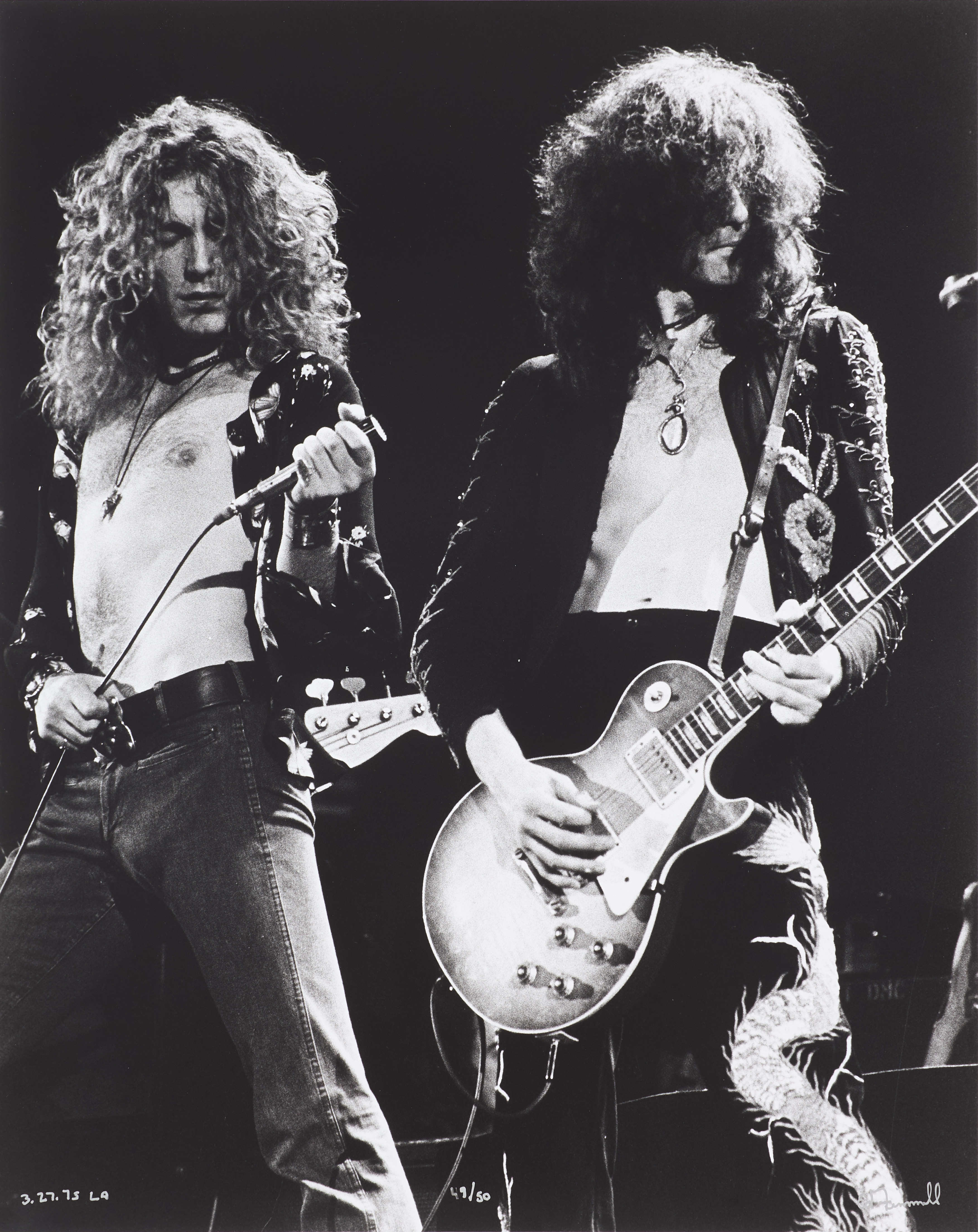 ED FINNELL (USA/SVERIGE, FÖDD 1956). Robert Plant & Jimmy Page, Led Zeppelin, "Physical Graffiti Tour", Los Angeles, 27 mars, 1975, signerad Ed Finnell, numrerat 49/50, signerad Ed Finnell.