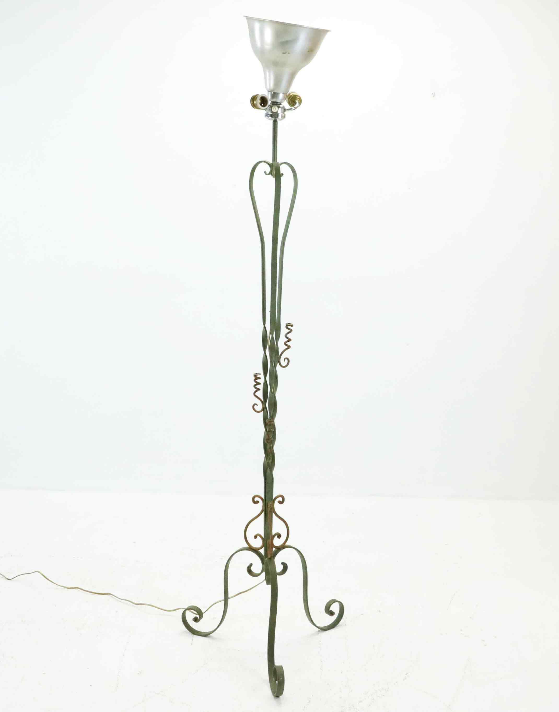 GOLVLAMPA, grönpatinerad smide, 1930-tal.
