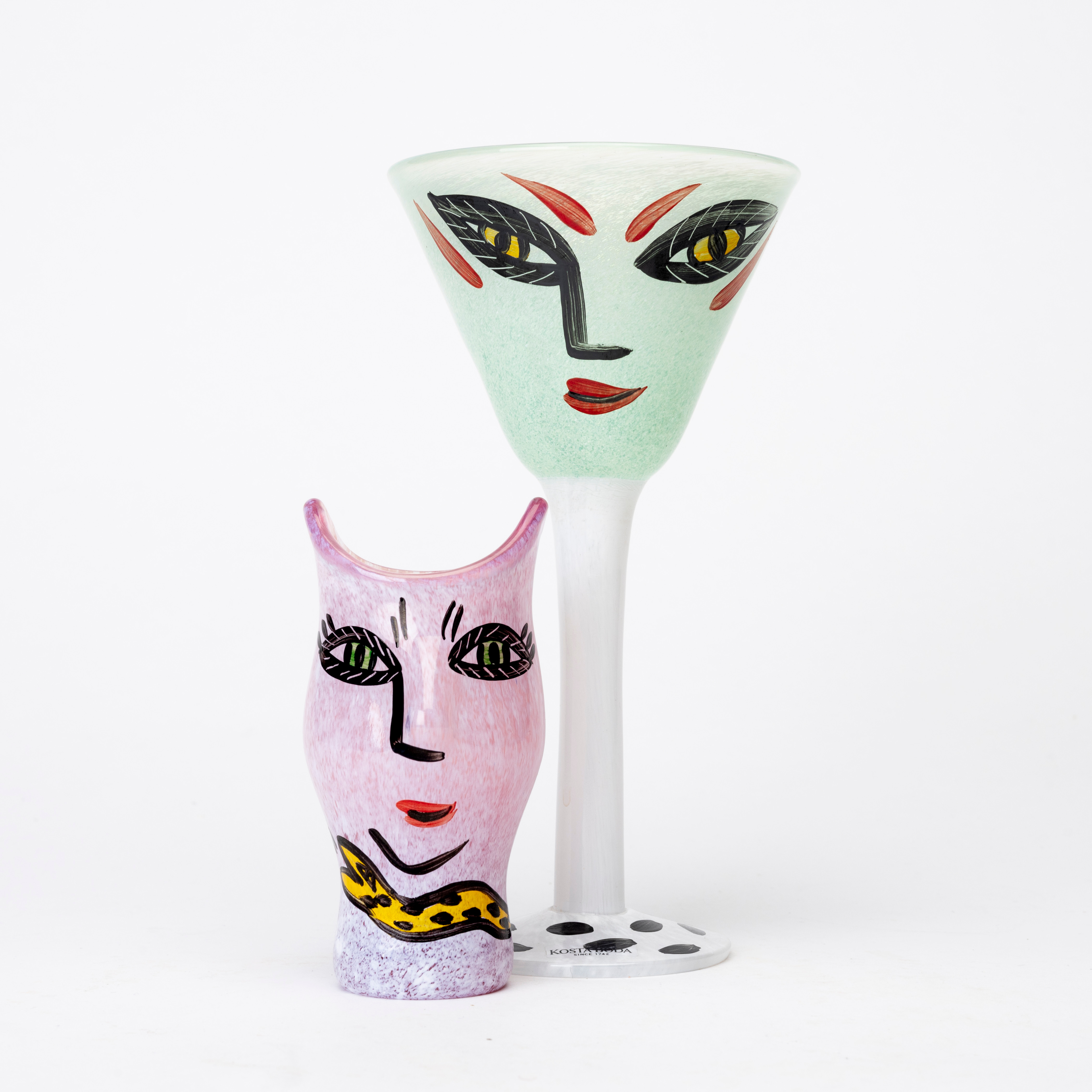 ULRICA HYDMAN-VALLIEN. Vas samt glas, "Open minds", signerade, Artist Collection, Kosta Boda.