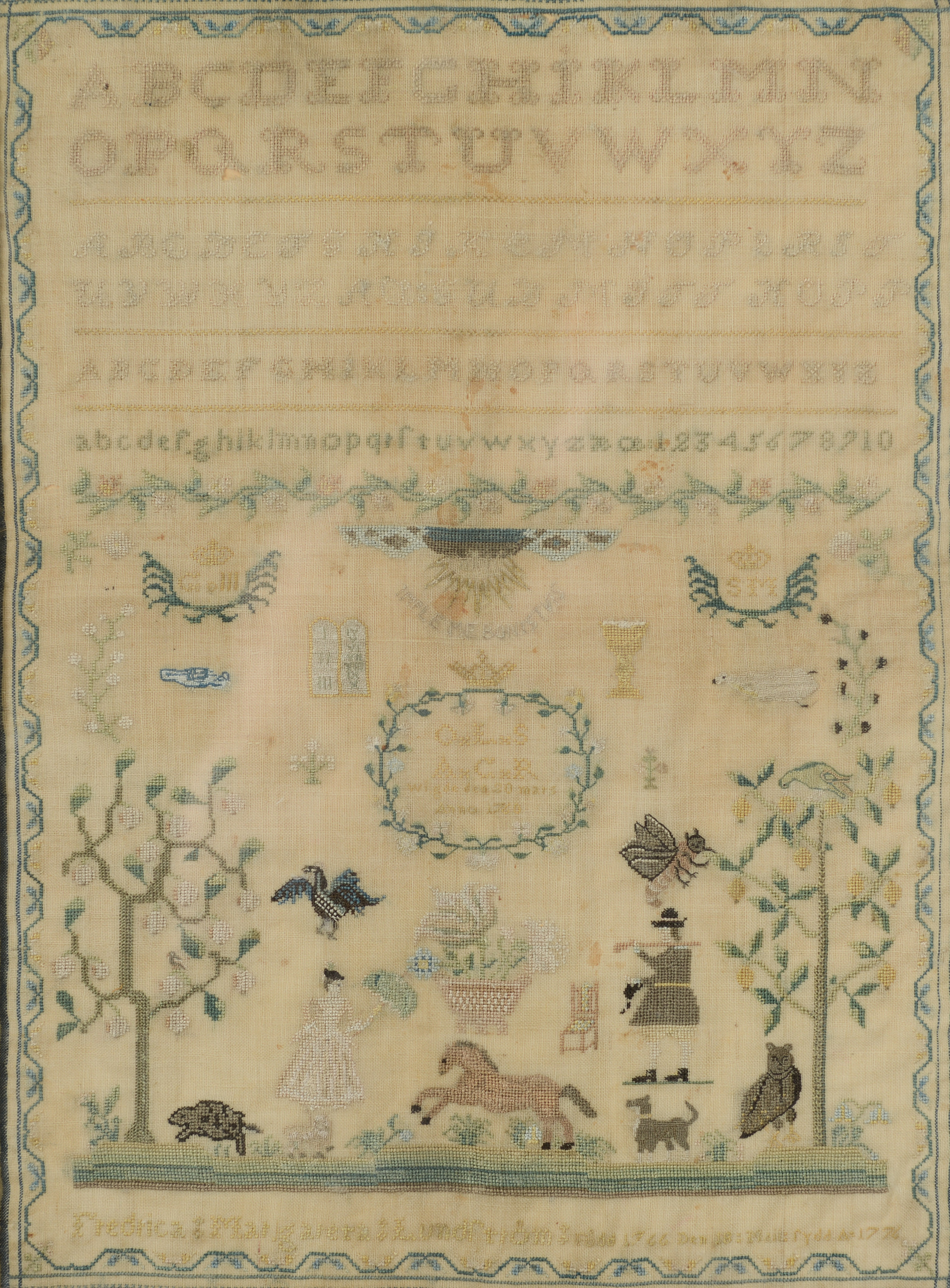 MÄRKDUK, broderad, daterad 1766.