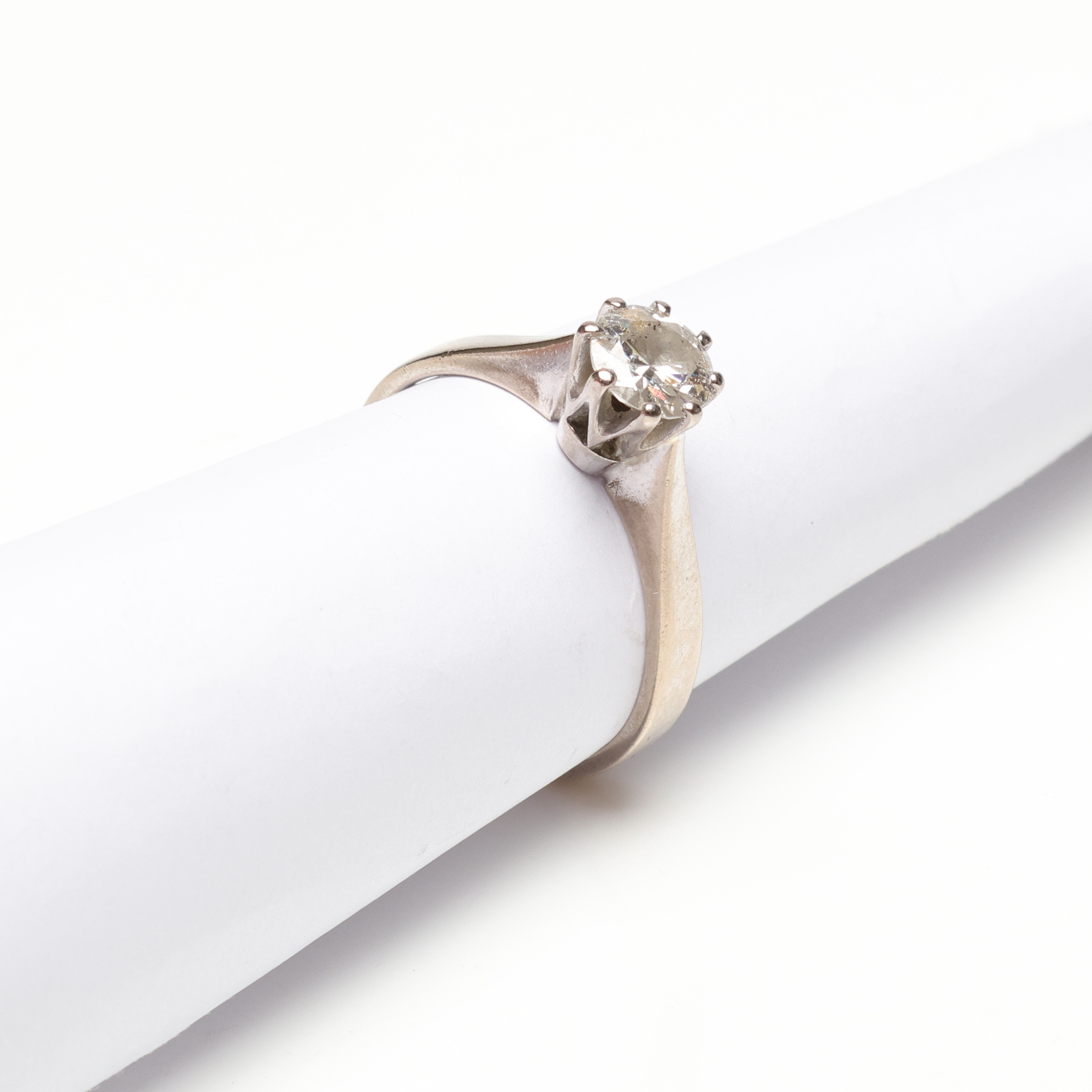 DIAMANTRING, 18K, Guld, 0,61CT, vikt cirka 3,8 gram.