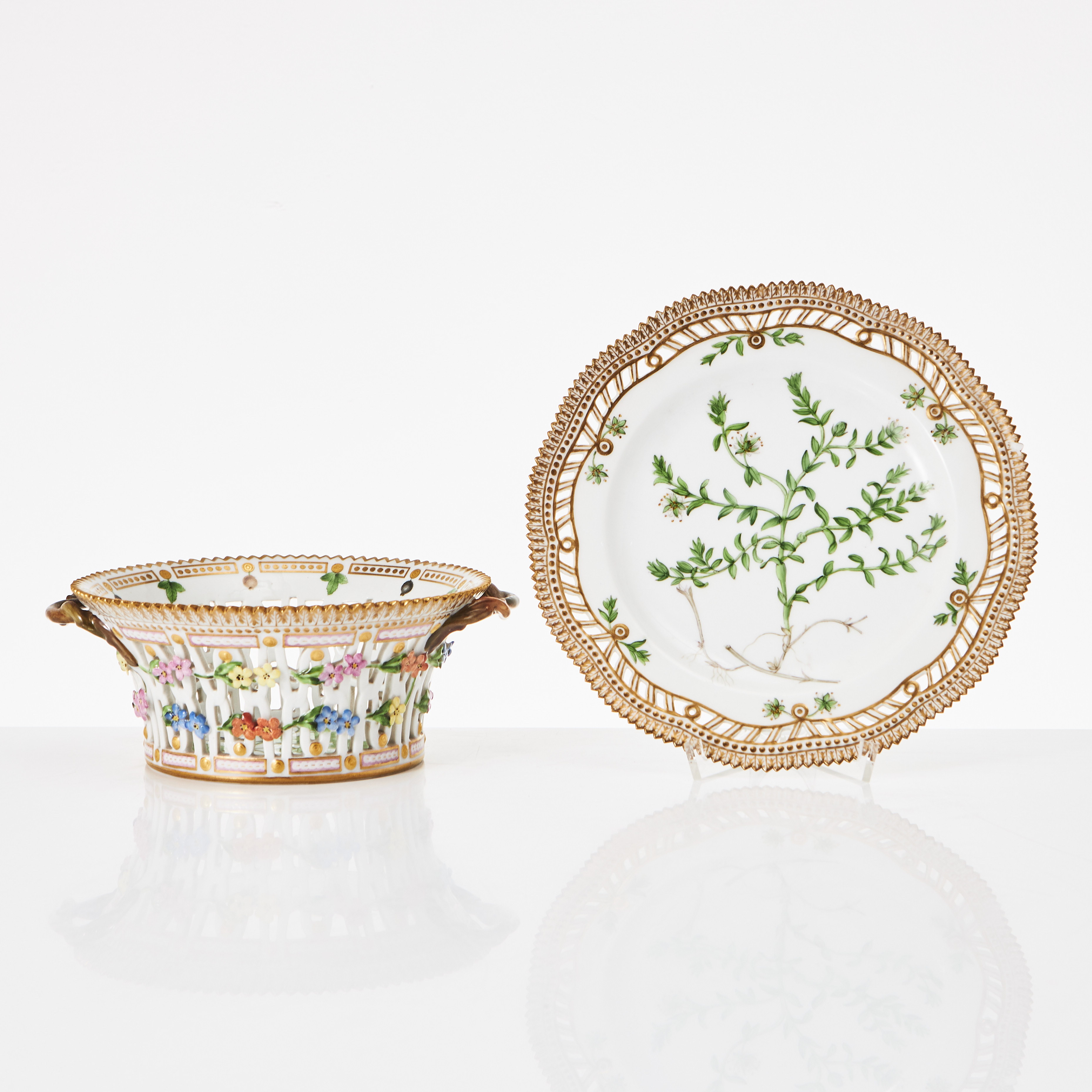 GALLERSKÅL & TALLRIK, "Flora Danica", Royal Copenhagen, Danmark.