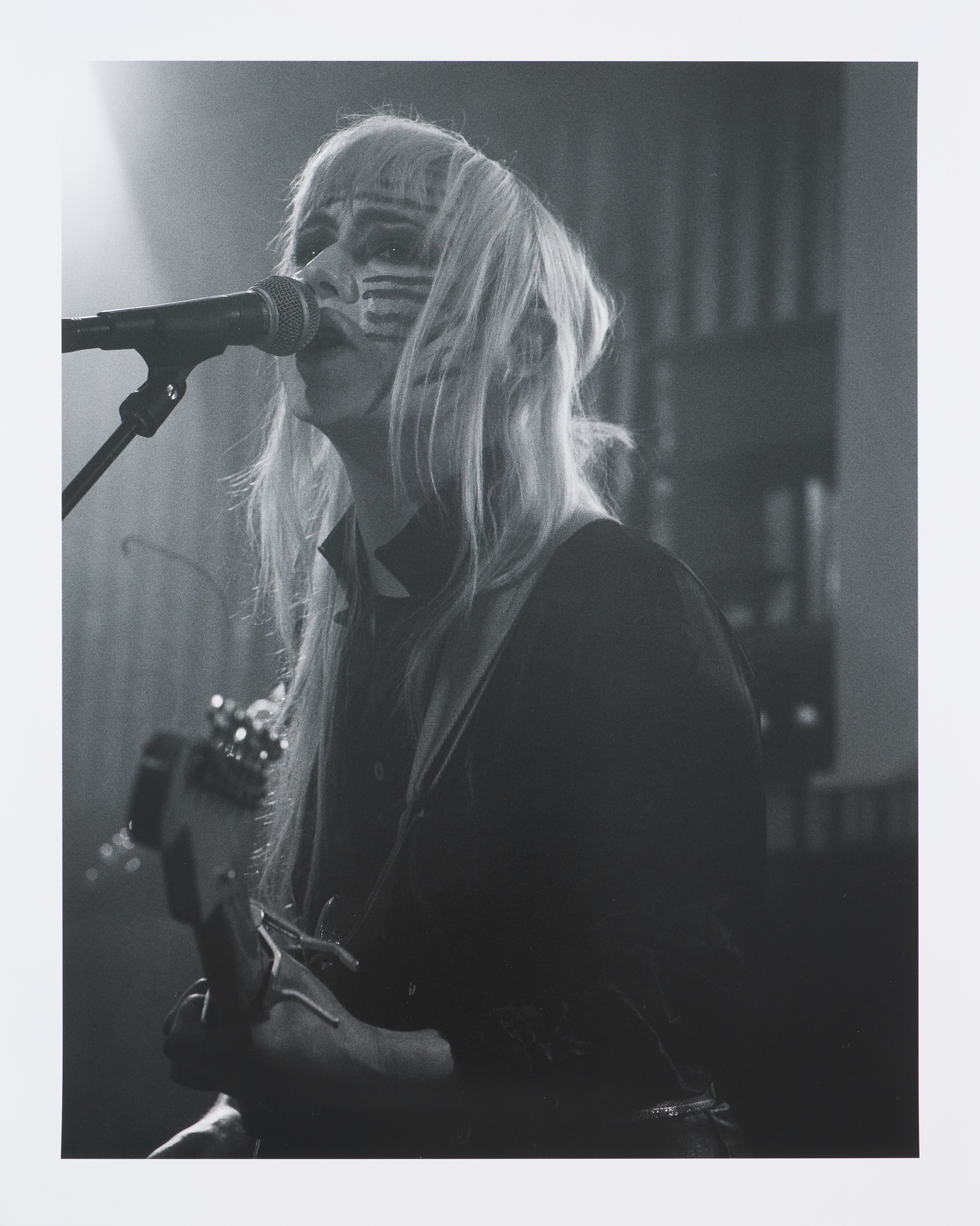 MATTIAS BJÖRKLUND. "Virginia and The Flood, på HUS7, feb 2024", fotokopia, printad hos Crimson, signerad a tergo.