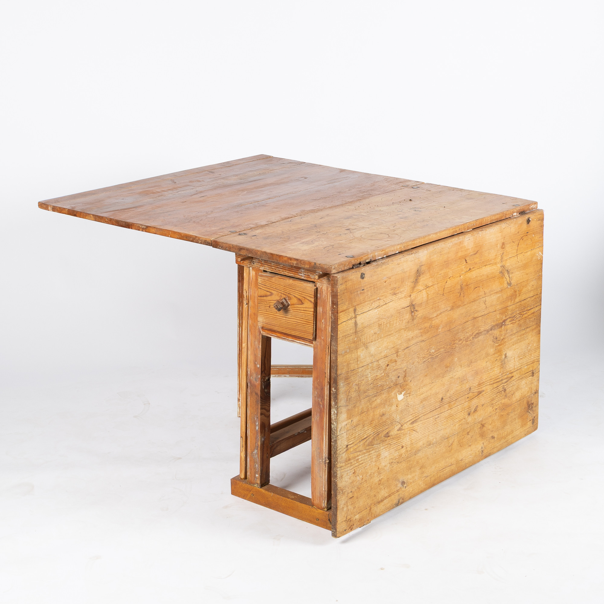 SLAGBORD, furu, 1800-tal.