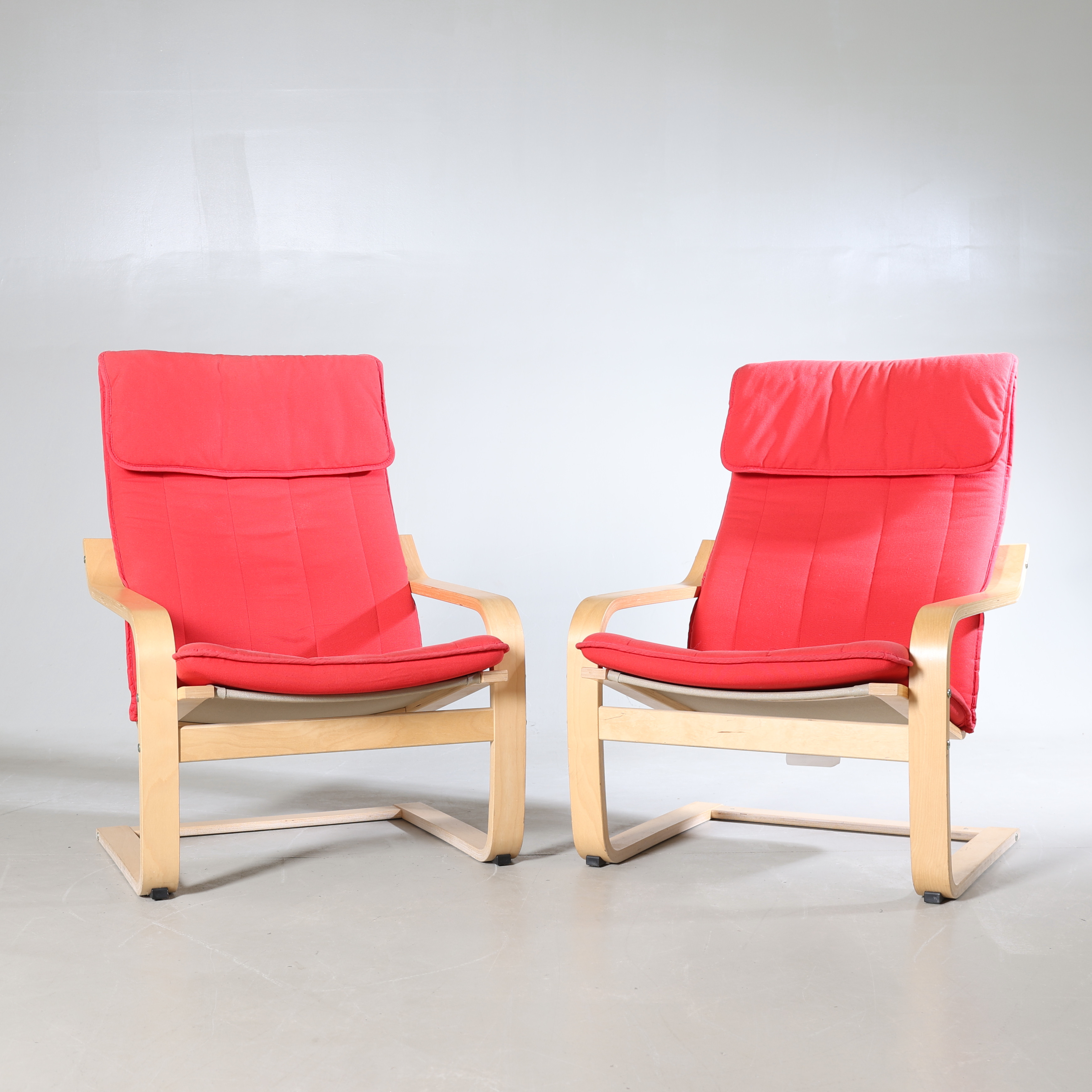 NOBORN NAKAMURA. fåtöljer, 1 par,, "Poäng", IKEA, samtida.