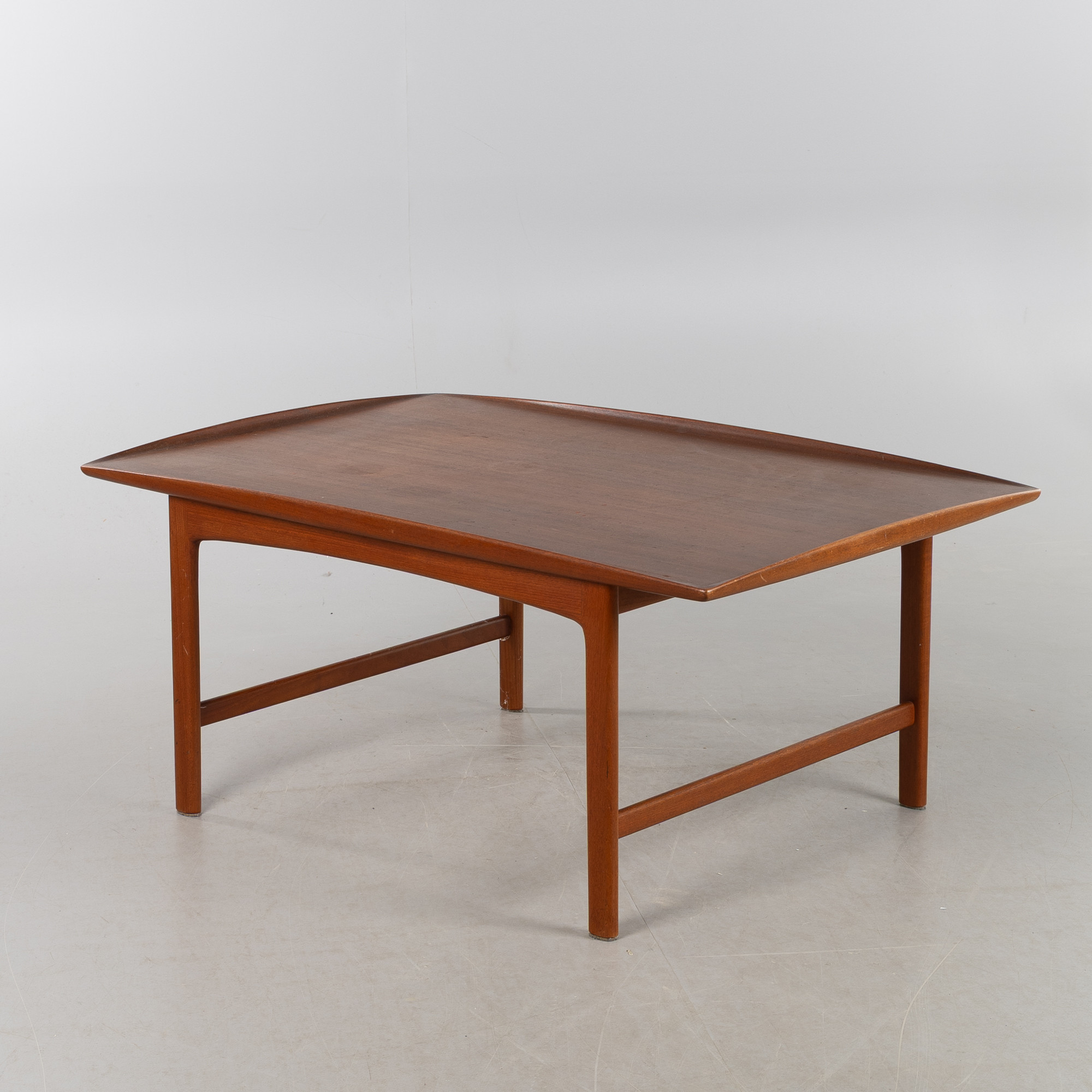 FOLKE OHLSSON. Soffbord, "Frisco", teak, ur Bra Bohag, Tingströms, 1950/60-tal.