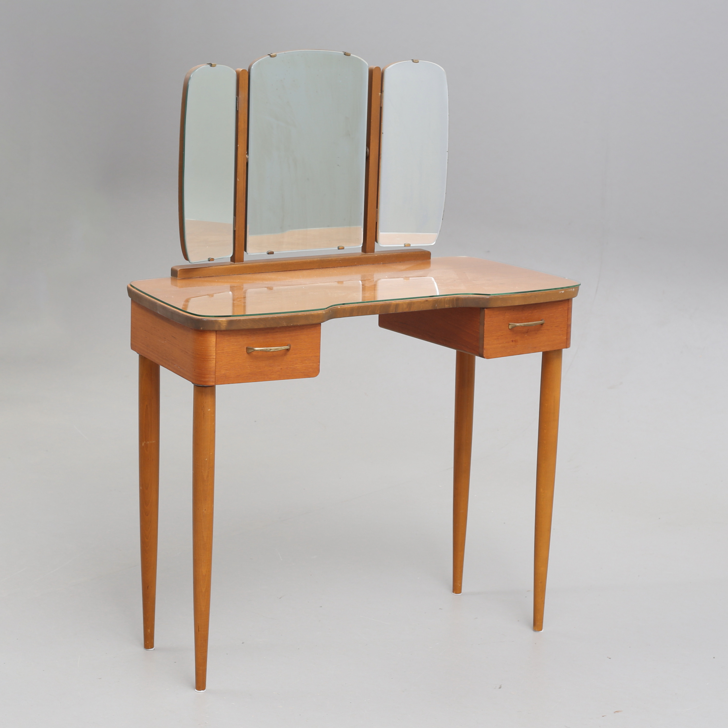SMINKBORD/TOALETTBORD, 1900-talets mitt.