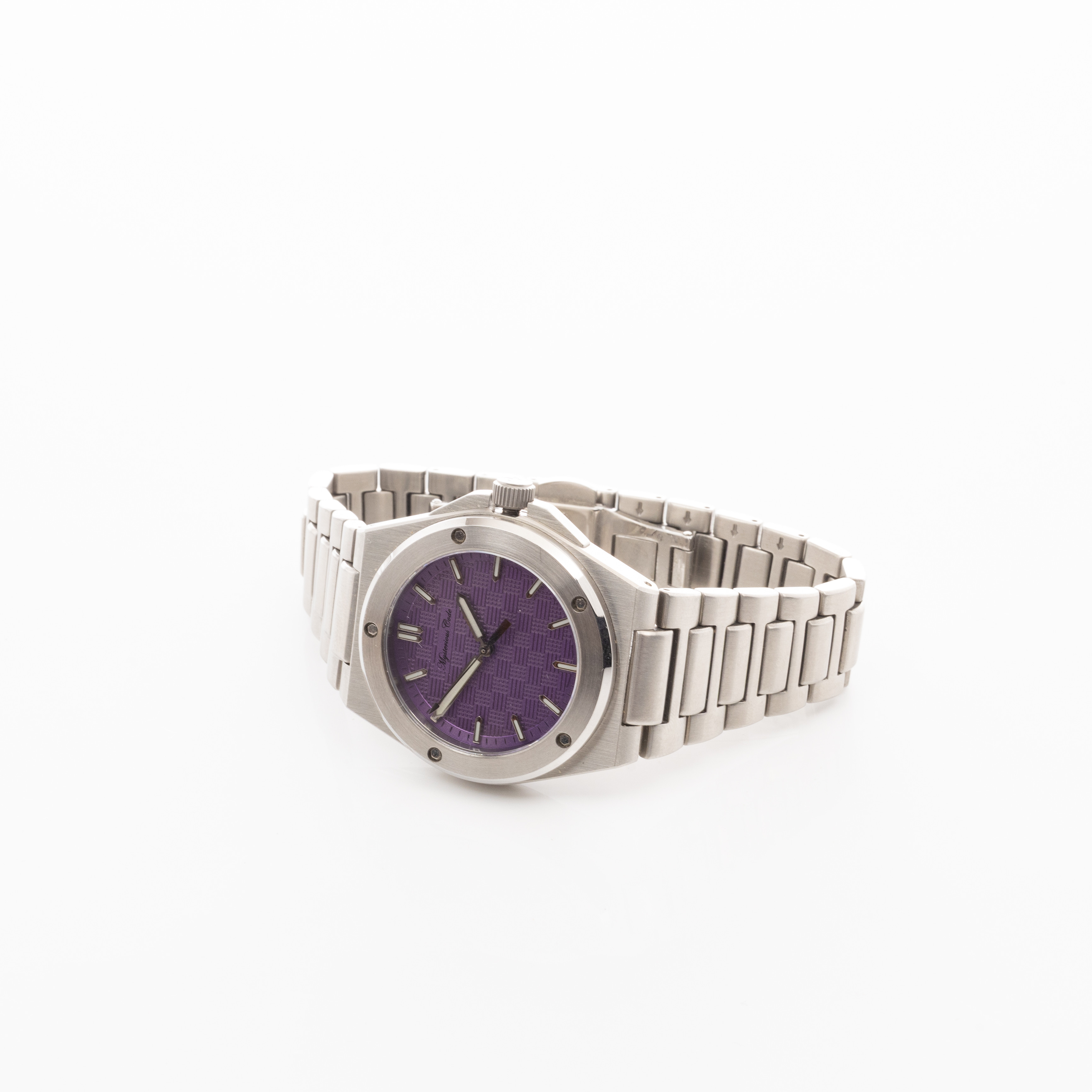 ARMBANDSUR, Mysterious code, Quartz.