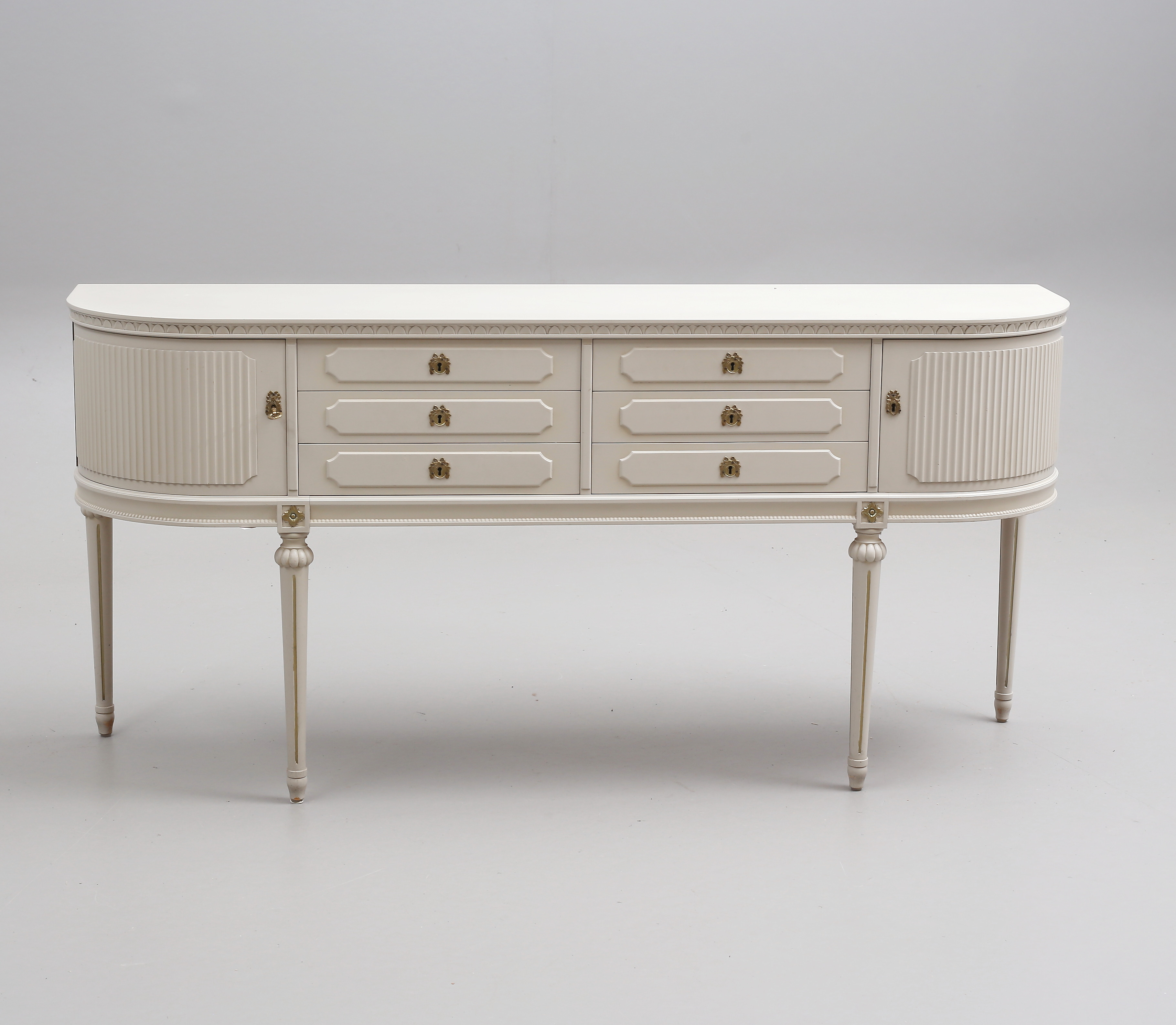 SIDEBOARD, gustaviansk stil, 1900-talets andra hälft.