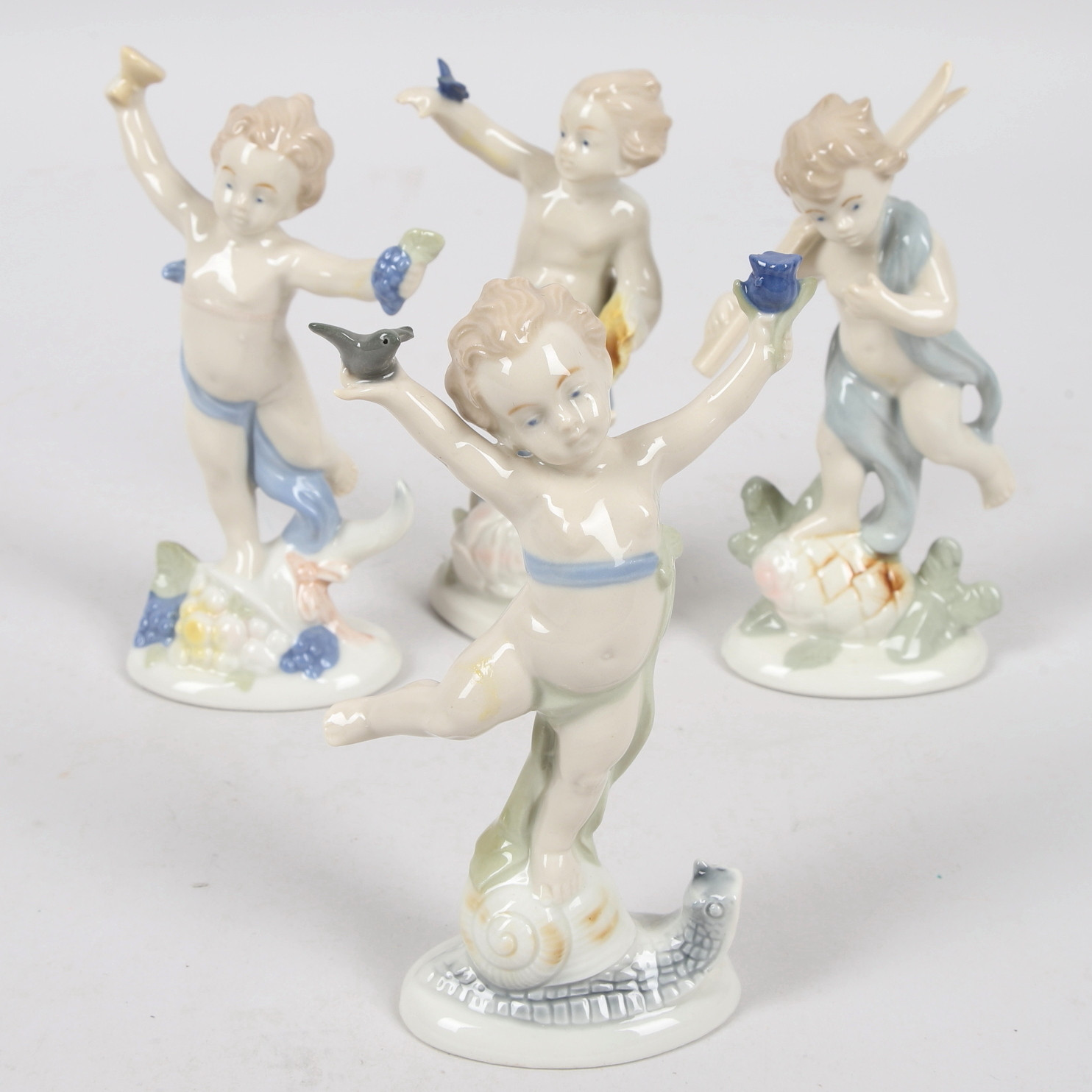 FIGURINER, 4 st, "Fyra årstider", Metzler & Ortloff, Ilmenau, Tyskland.