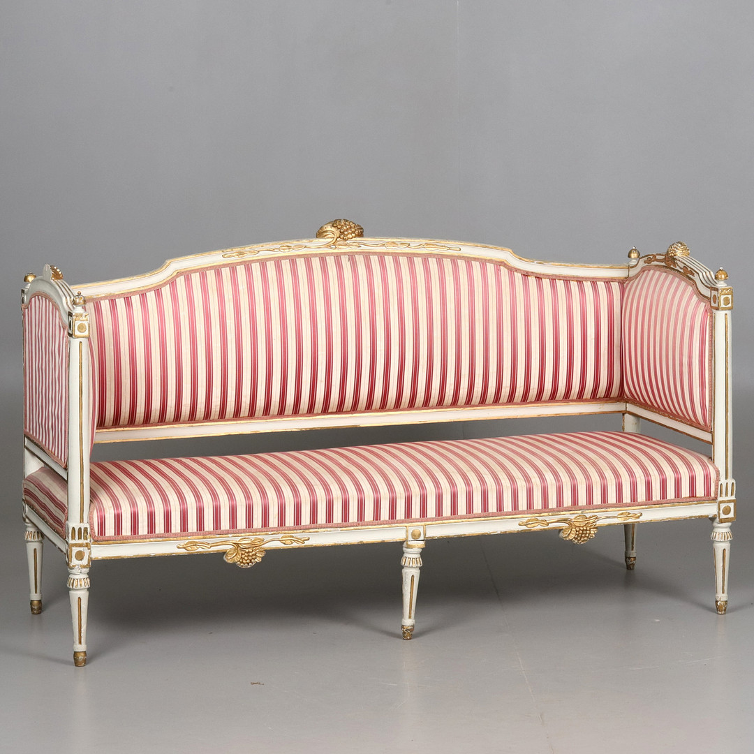 SOFFA. Gustaviansk. 1800-talets första kvartal.