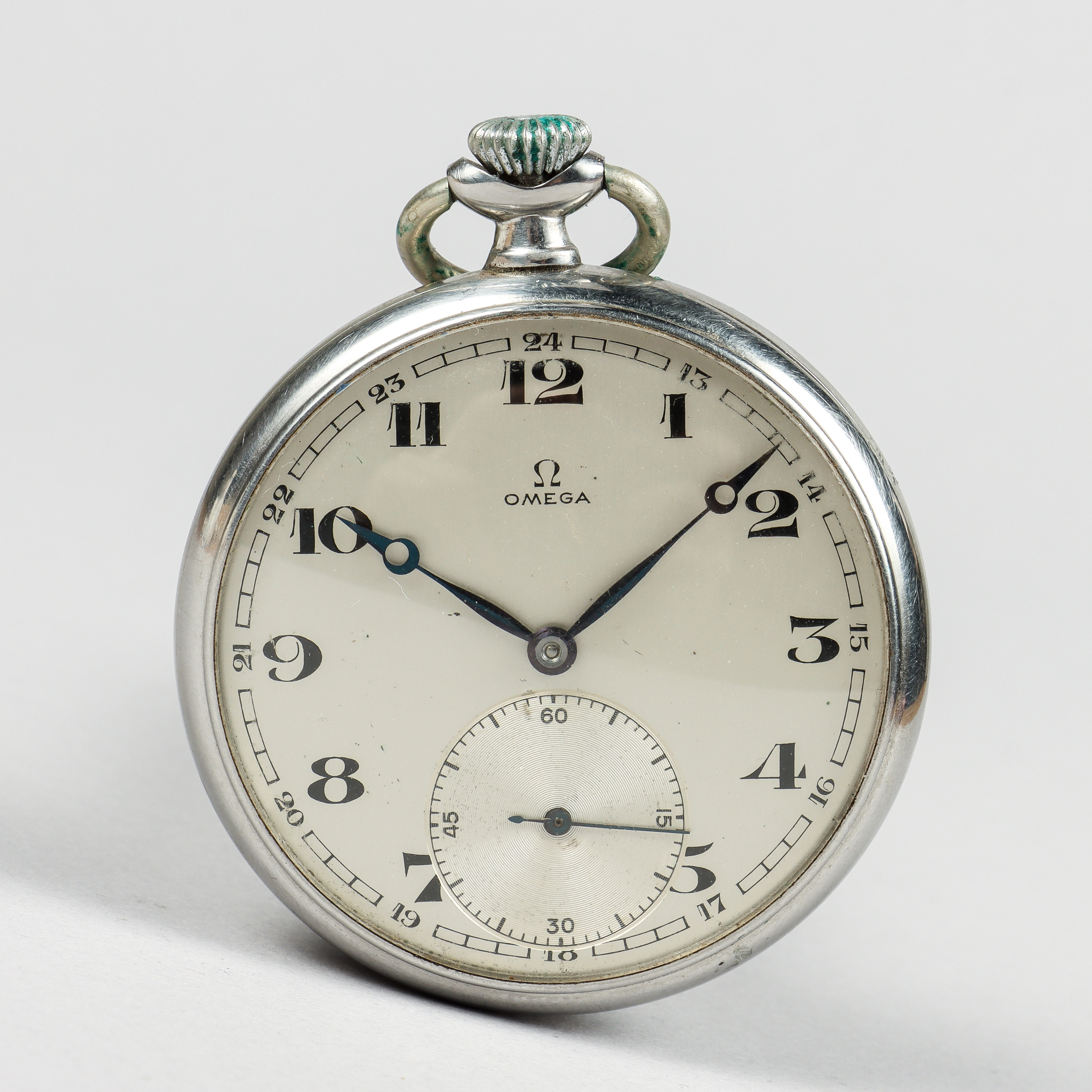 OMEGA fickur, vitmetall, 1900-talets mitt.