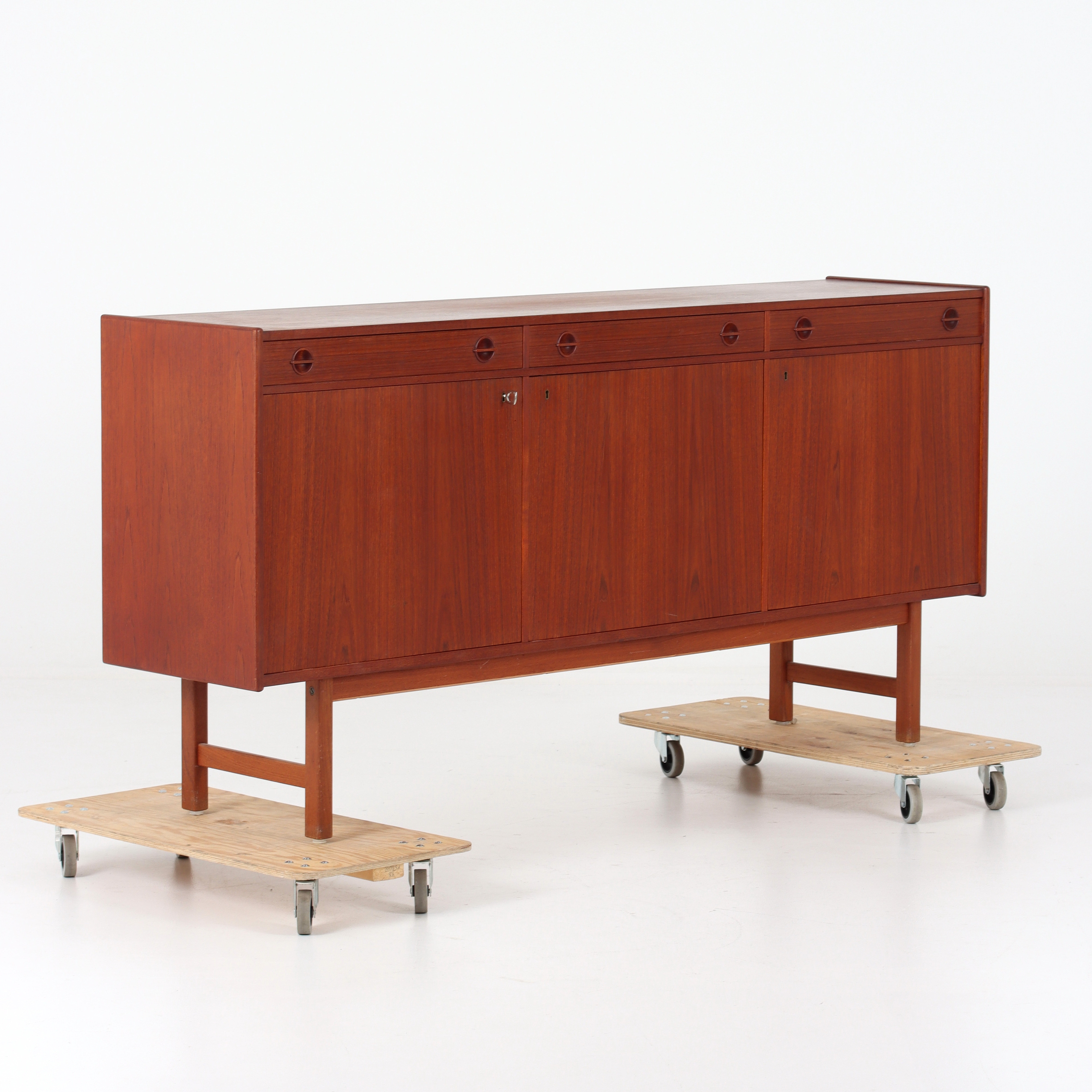 TAGE OLOFSSON. Sideboard, teak, Tibro, 1950/60-tal.
