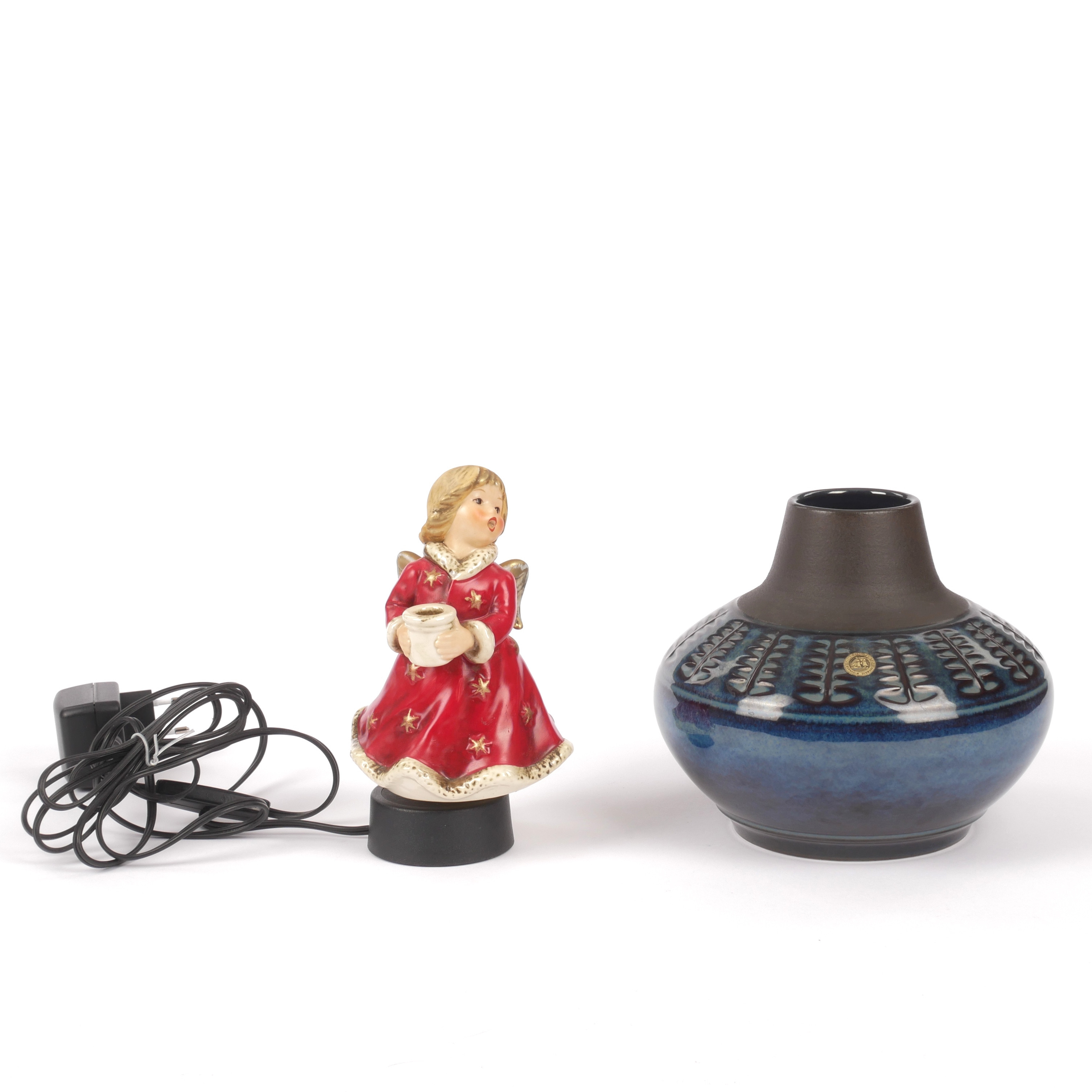 FIGURIN OCH VAS, porslin och stengods, Goebel och Söholm.