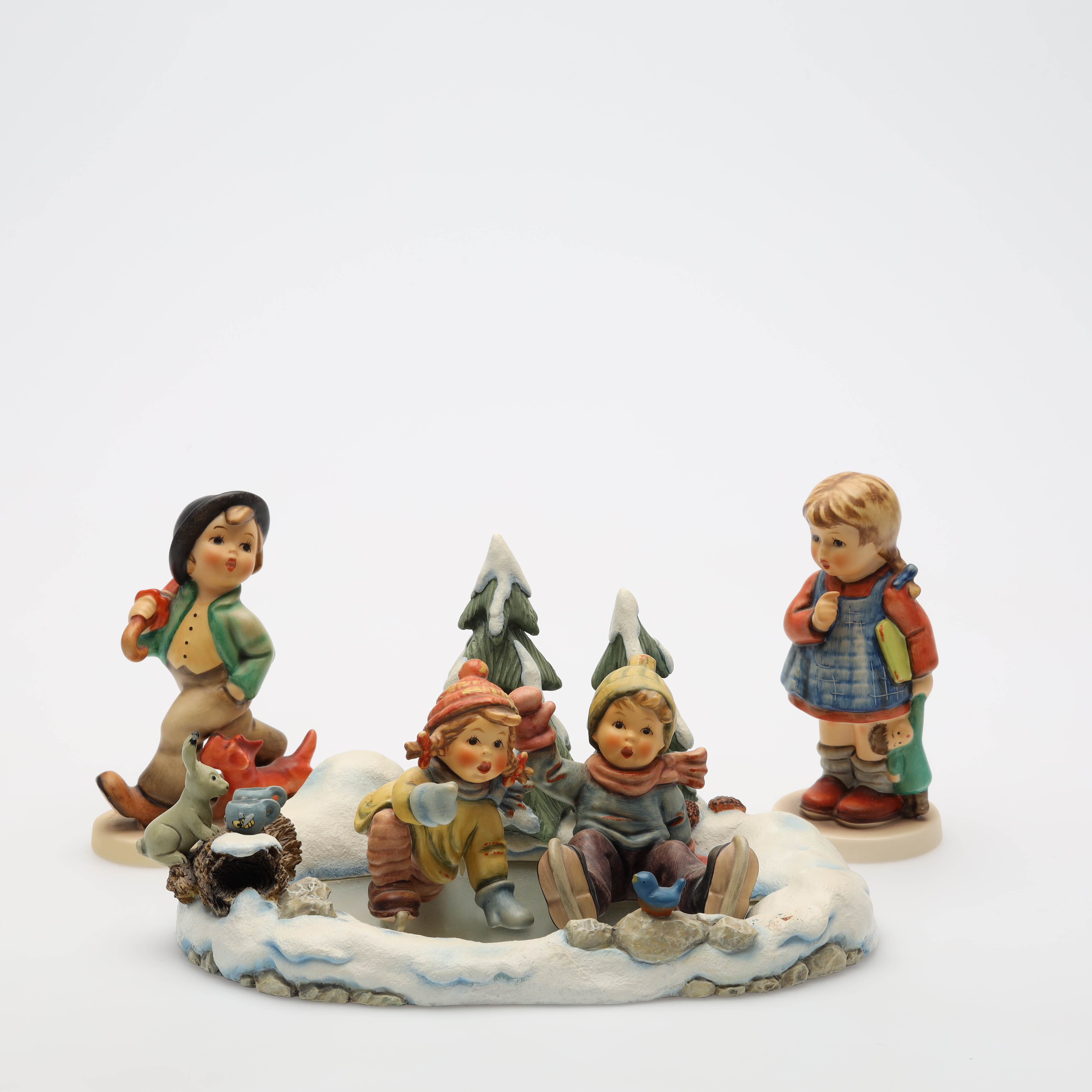 FIGURINER, 5 delar, bl. a "Icy Adventure", MI Hummel, Goebel, 2000-tal.