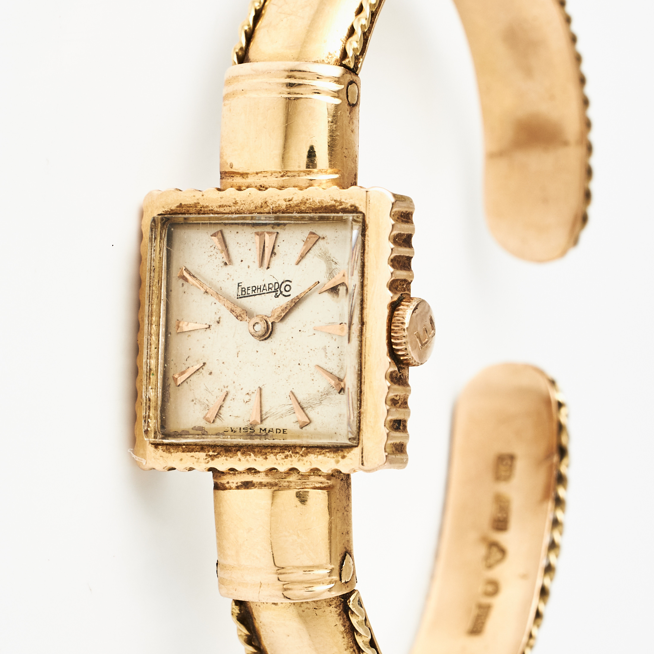EBERHARD & Co, armbandsur, manuell, plexiglas, stel armring med sidodekor av twist-and rope, stämplad Erik Thomassons Guld-& Juvelfirma, Stockholm 1959.