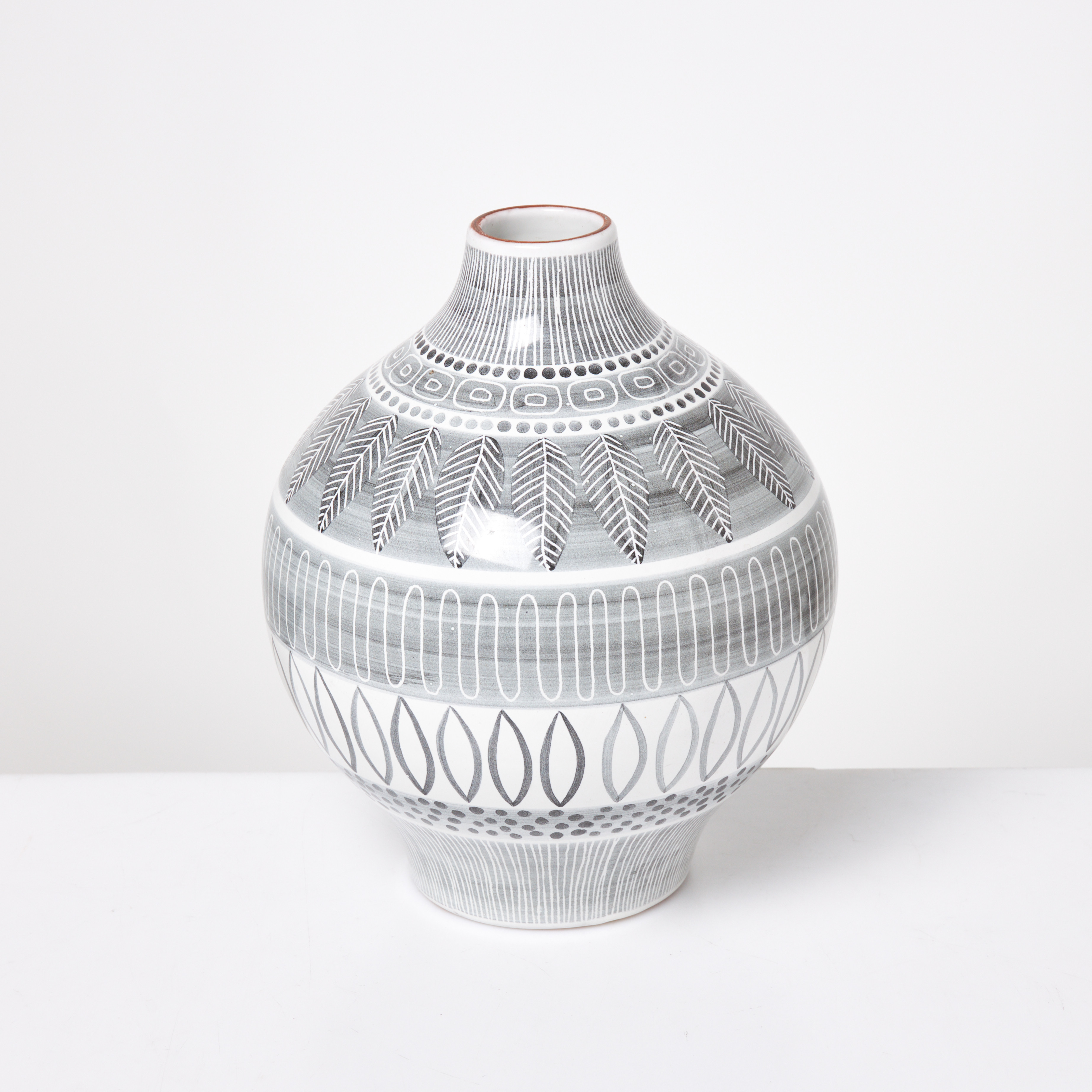 INGRID ATTERBERG. Vas, "Grafika", modell 2084, Upsala Ekeby, 1951-54.