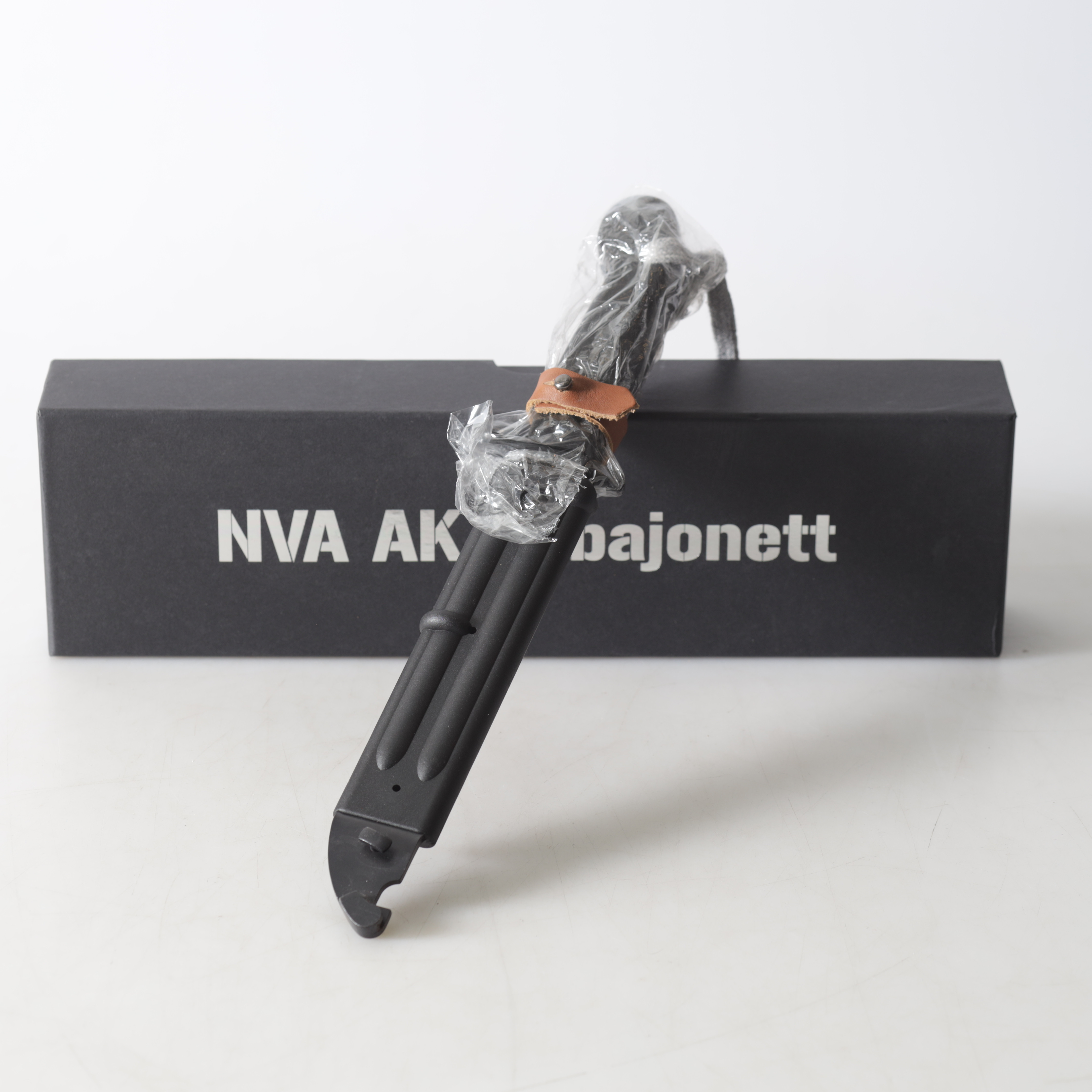 BAJONETT, AK47, replika NVA, samtida.