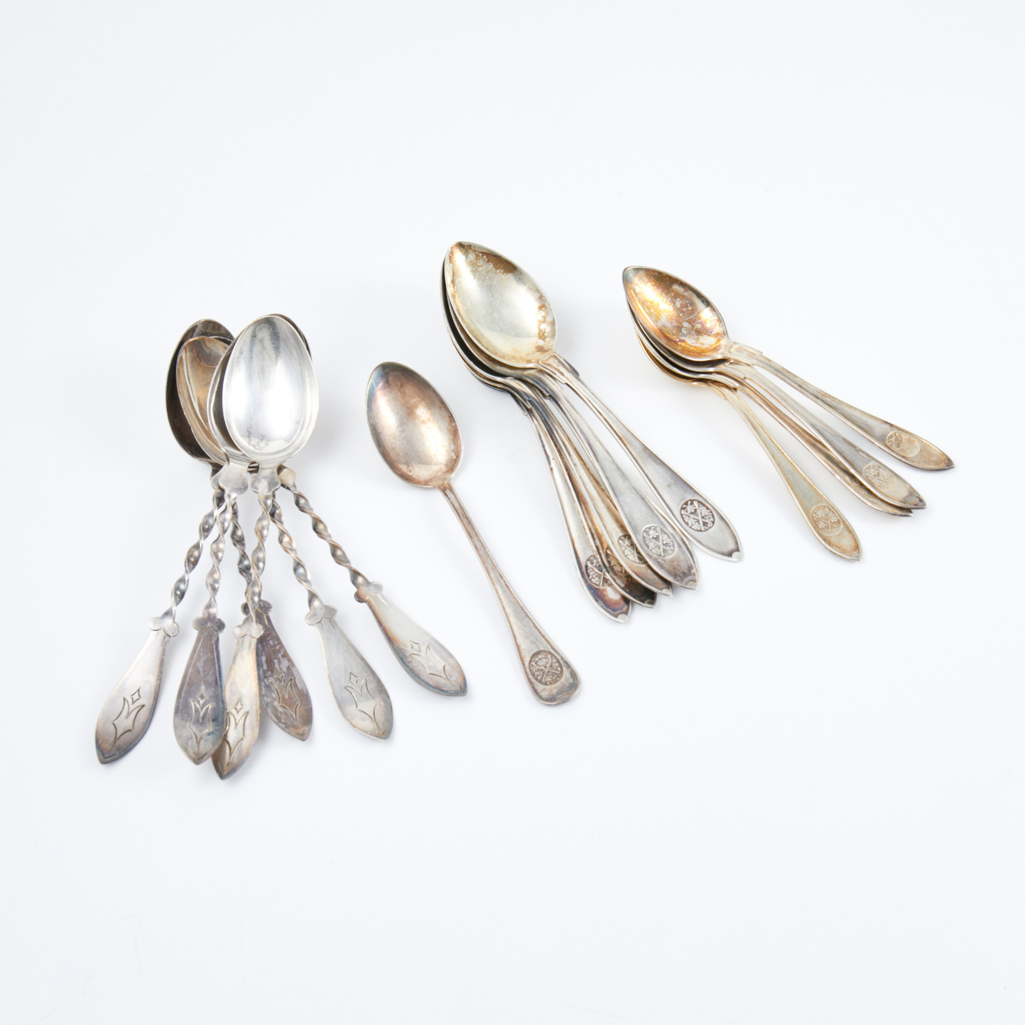SKEDAR, silver, 17 dlr, olika modeller.
