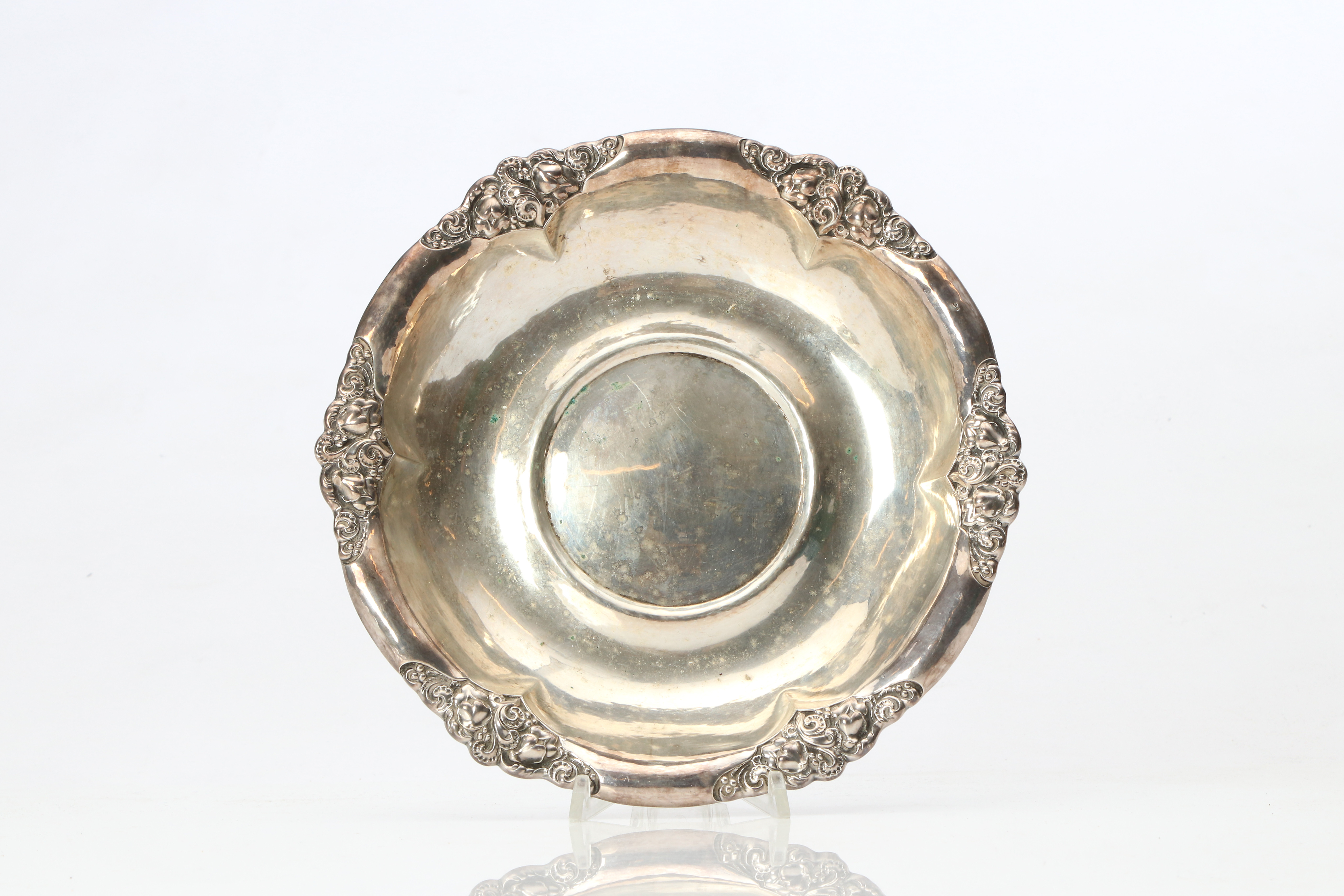 SKÅLFAT. Silver. Svenska importstämplar. Vikt ca 370 gram.