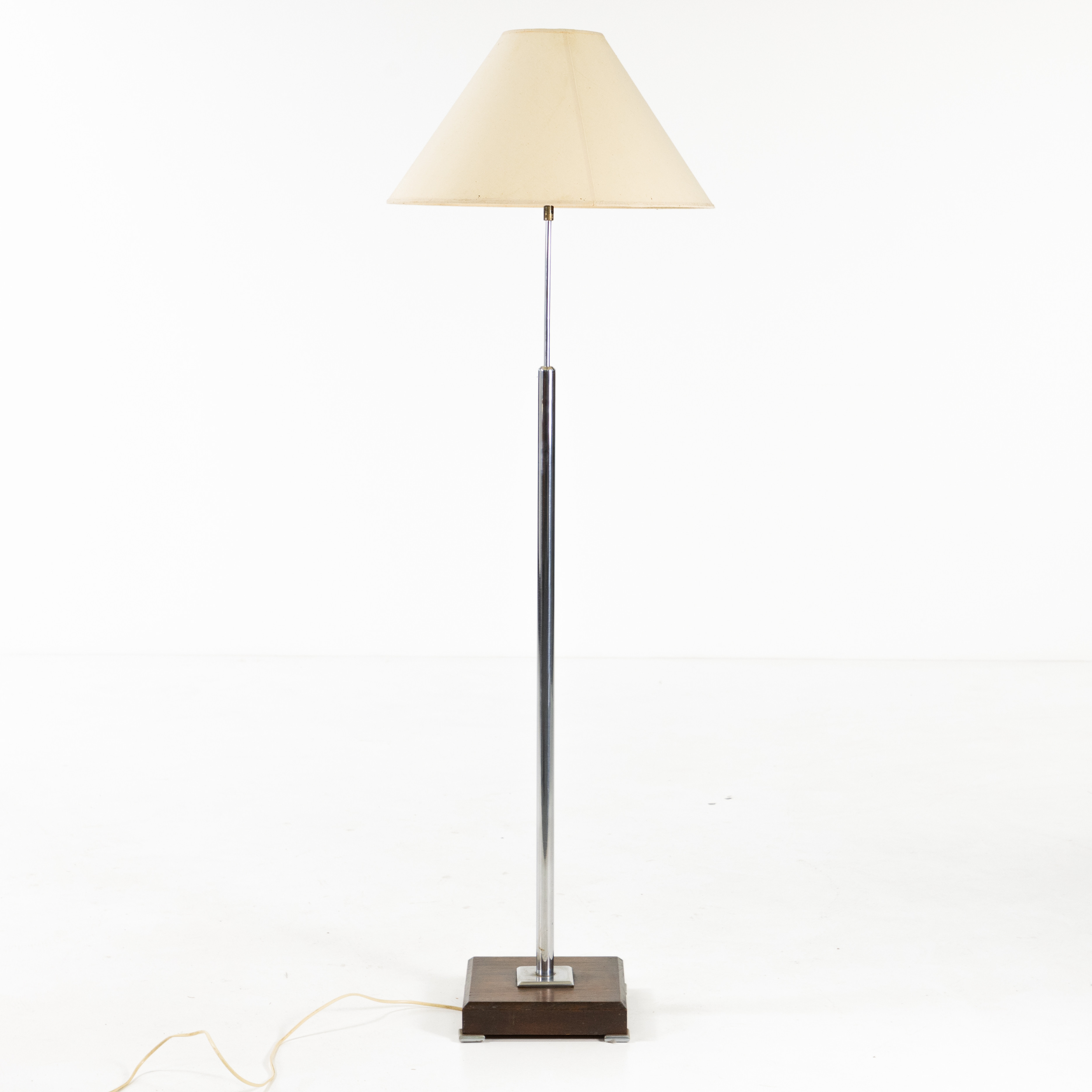 GOLVLAMPA. Art Dèco, kromad metall och trä, 30/40-tal, AJH.