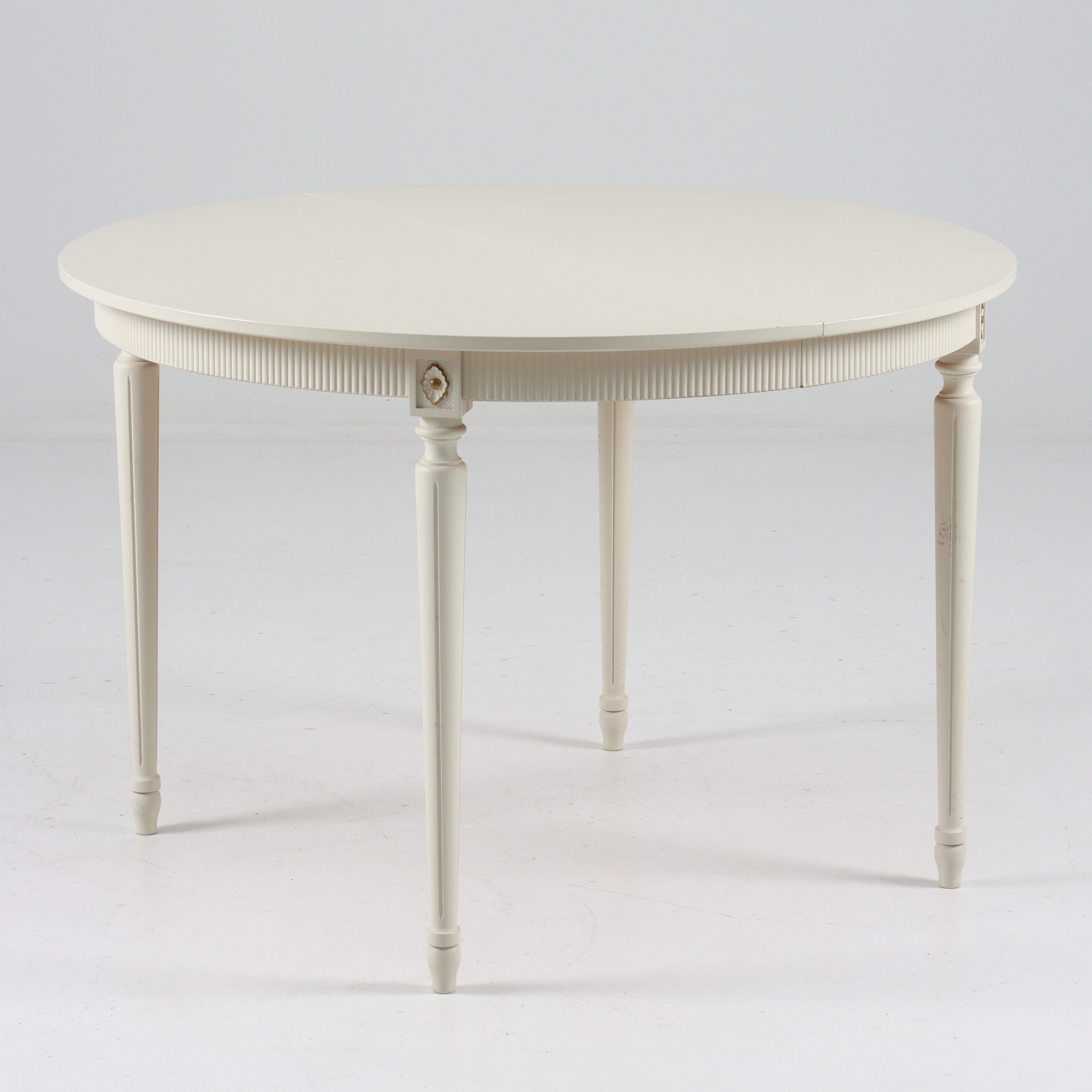 MATBORD, 3 delar, Gustaviansk stil. 1900-tal.
