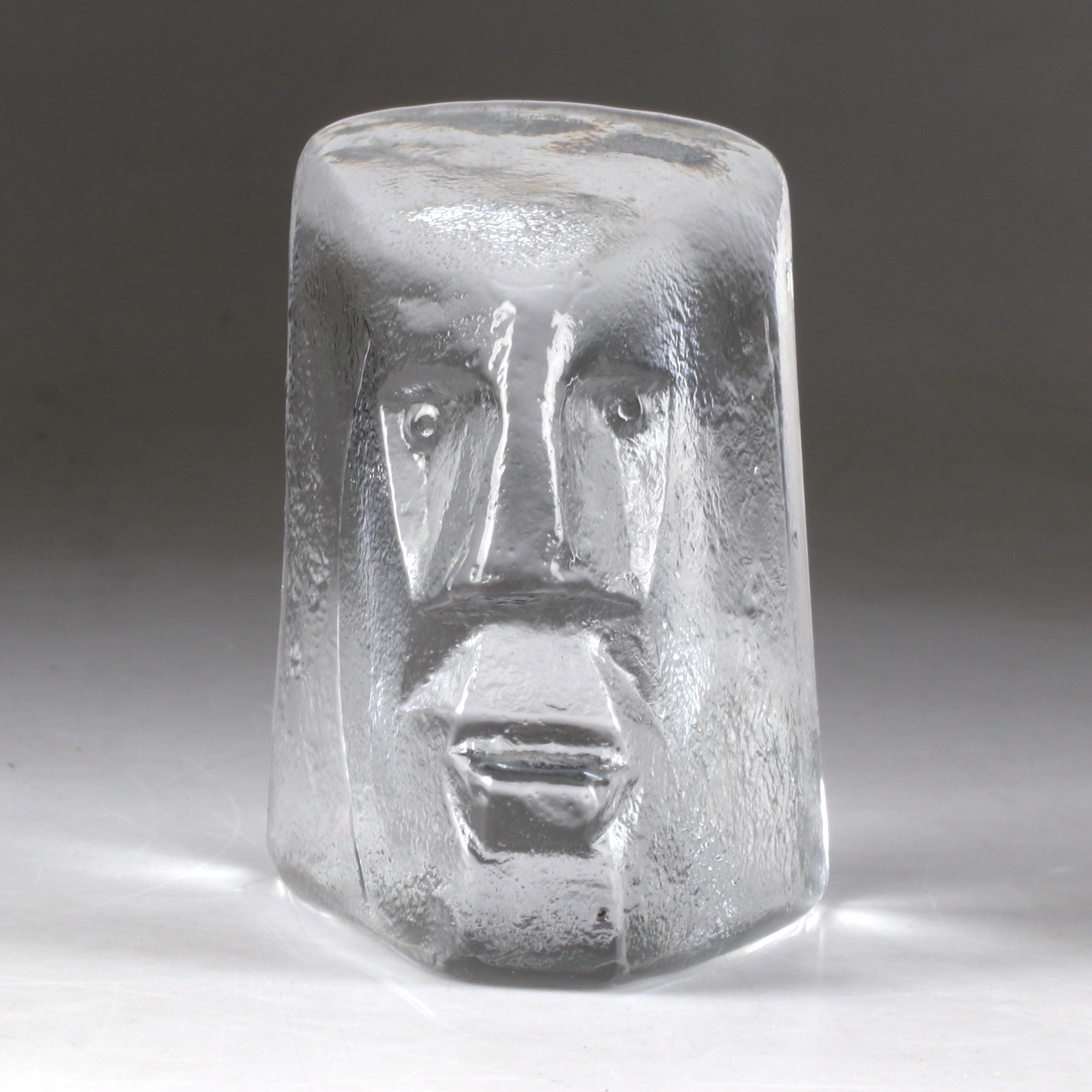 ERIK HÖGLUND. Skulptur, glas, Boda, 1900-talets senare del.