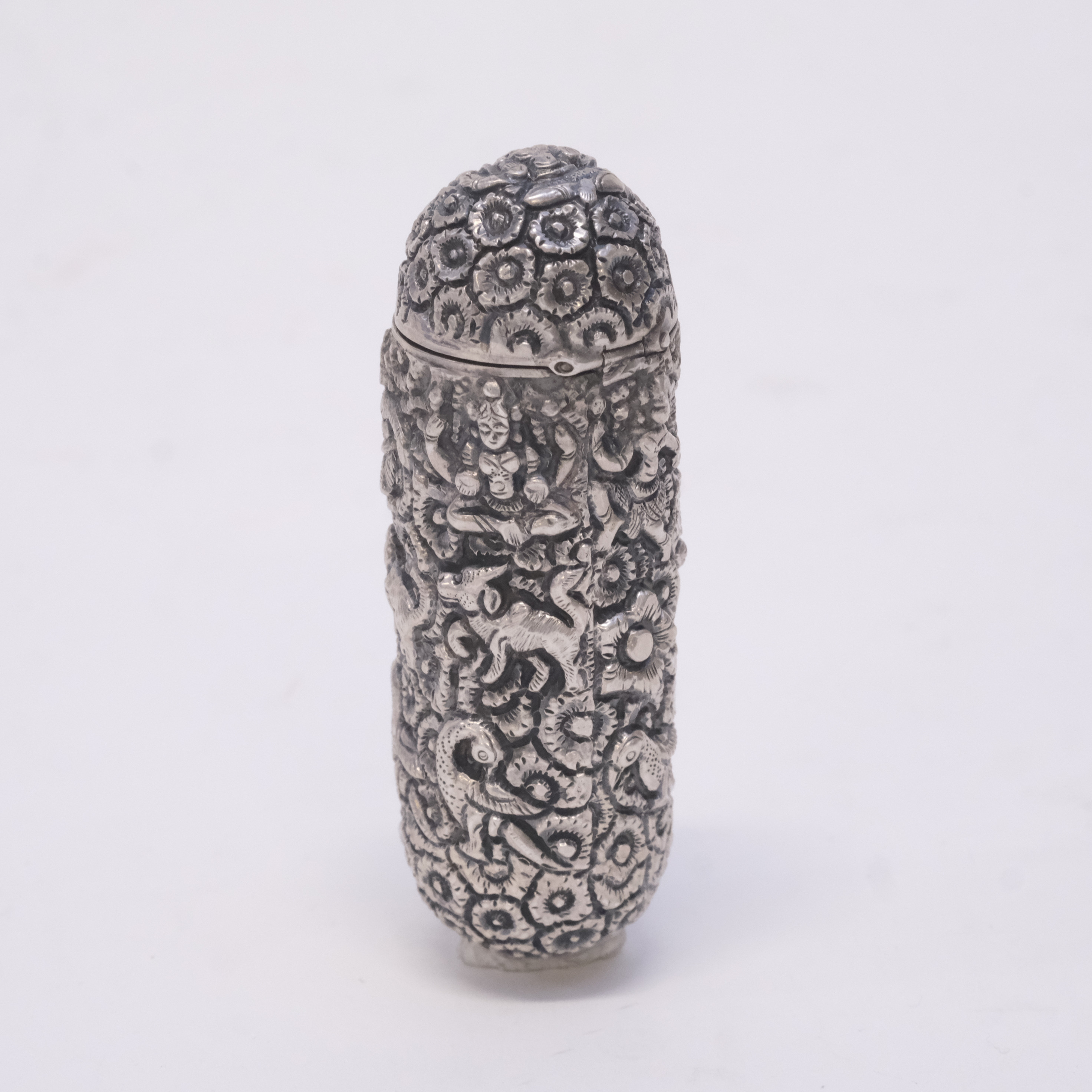 DOSA, SILVER.