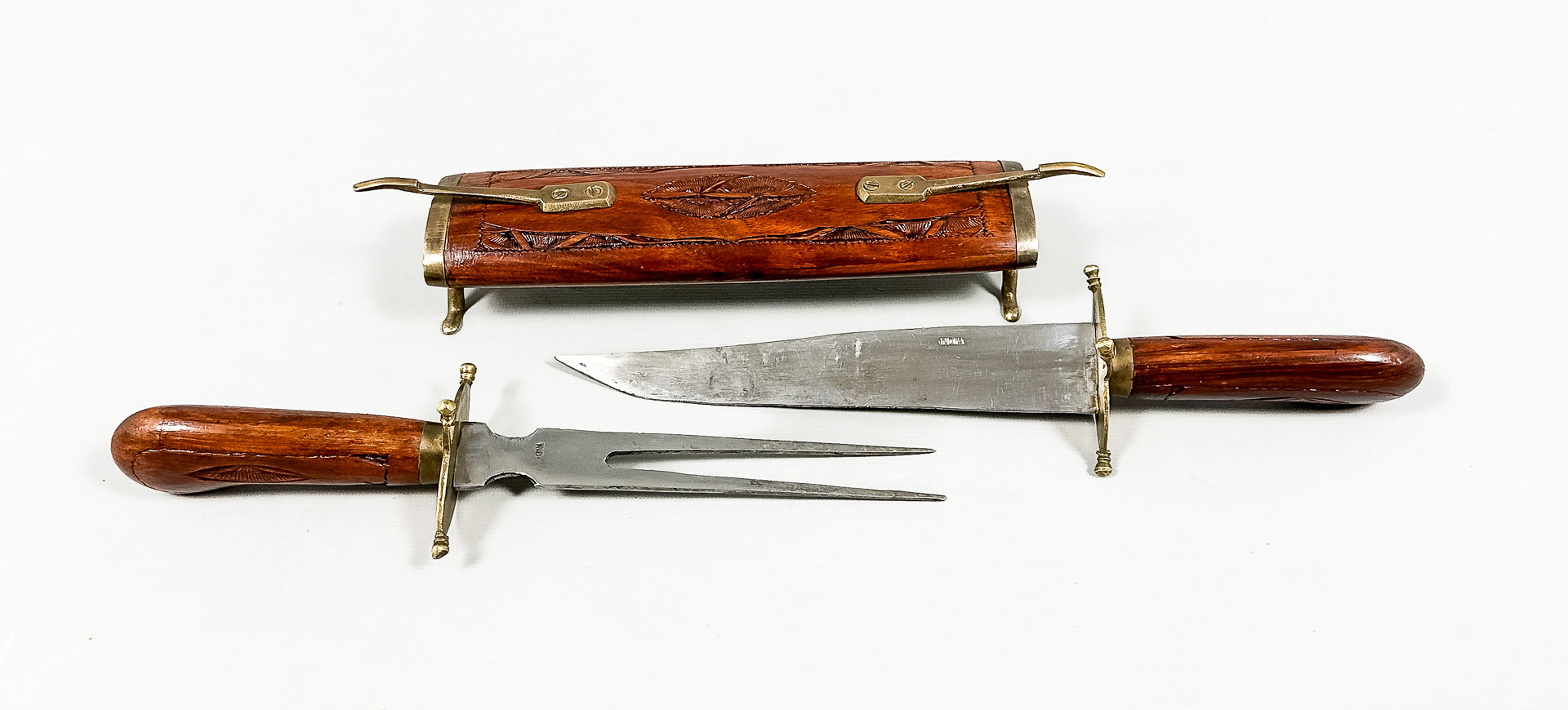 TRANSCHERBESTICK, trä, gulmetall, Indien, 1900-tal.