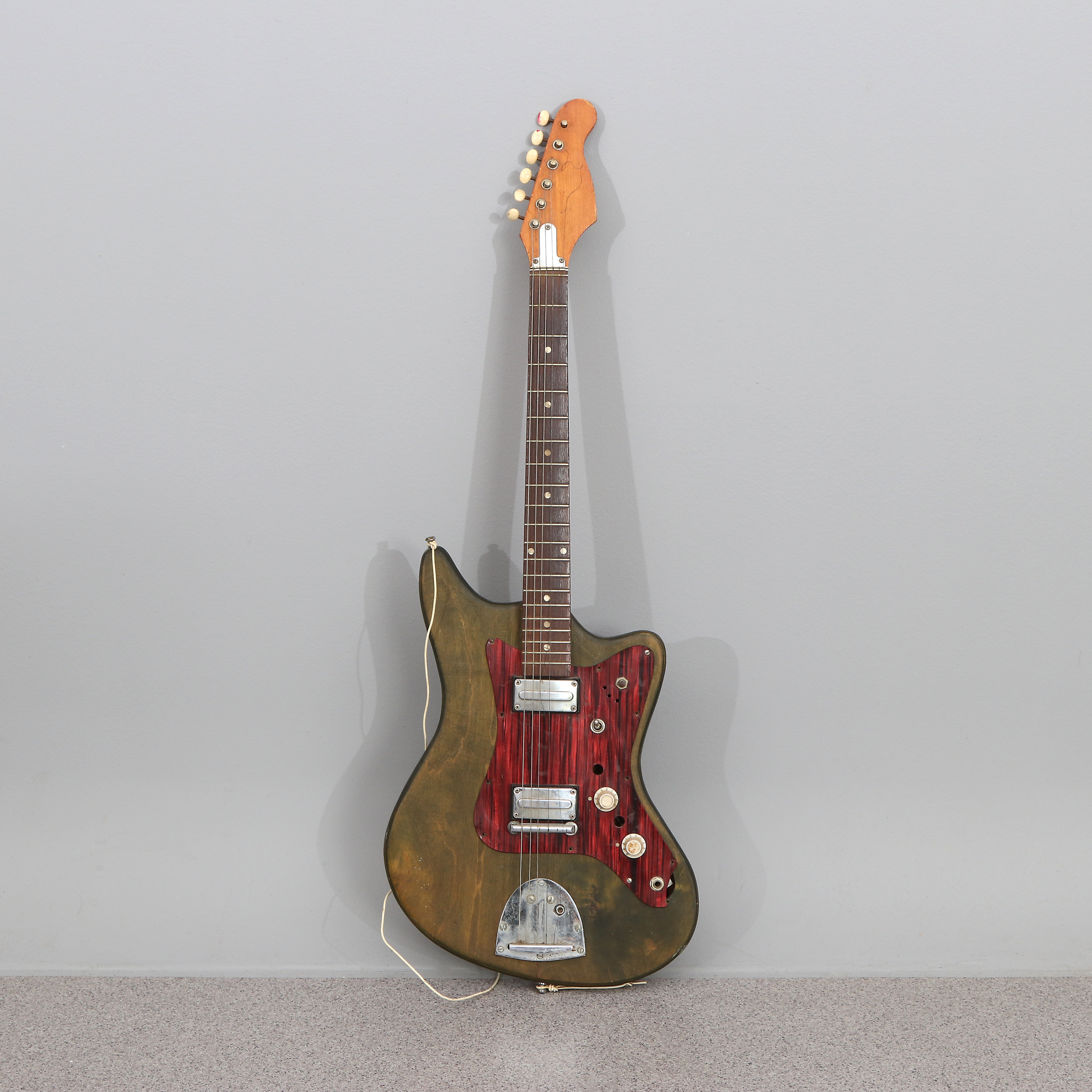 ELGITARR. Märkt Made in Holland. 1900-talets andra hälft. Serienr 166052.
