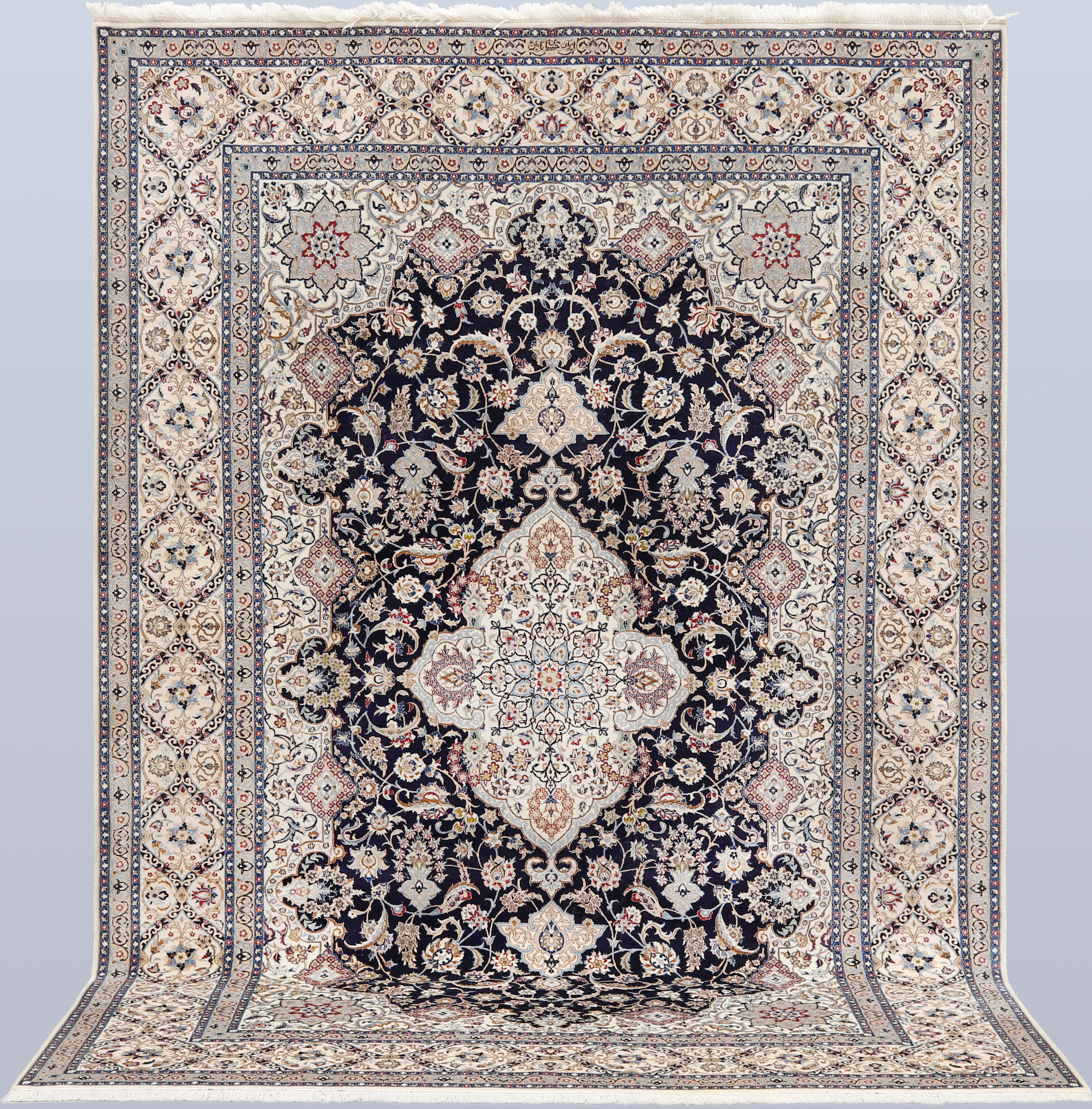 MATTA. Nain part silk, s.k 6 LAA, ca 1.000.000 knutar/kvm, 294 x 200 cm.